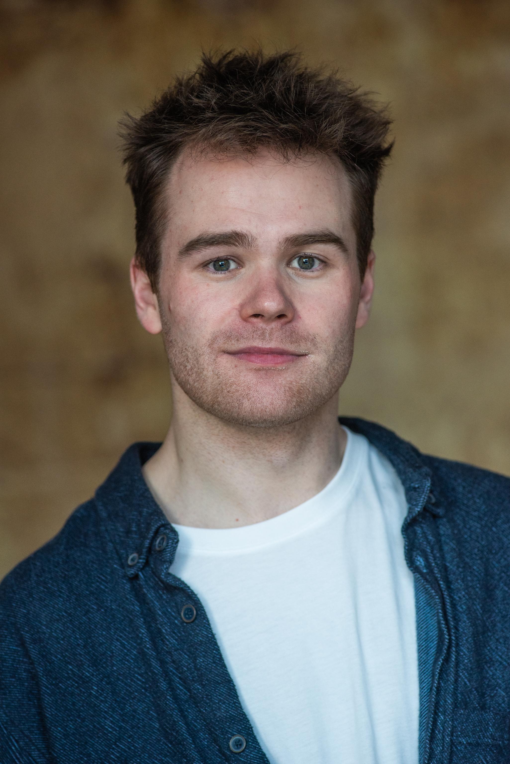 actor Sean Meldrum large photo