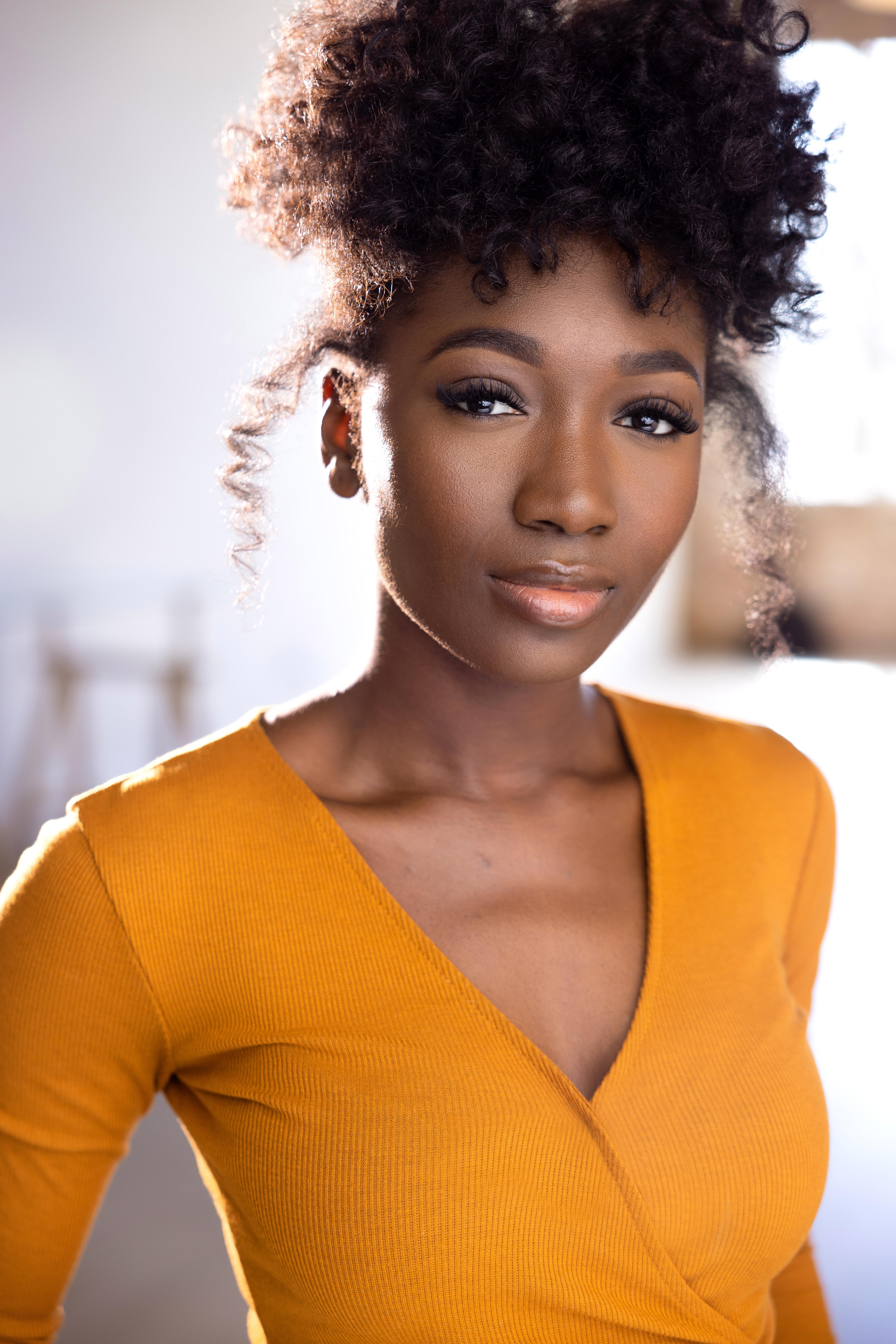 actor Becky Babatunde large photo