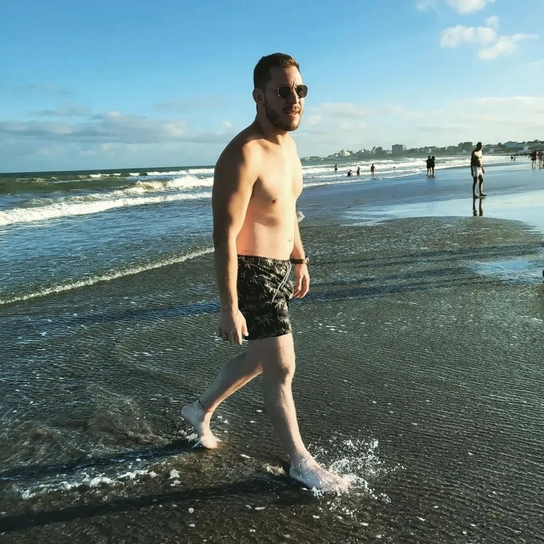 actor Mario Verón large photo