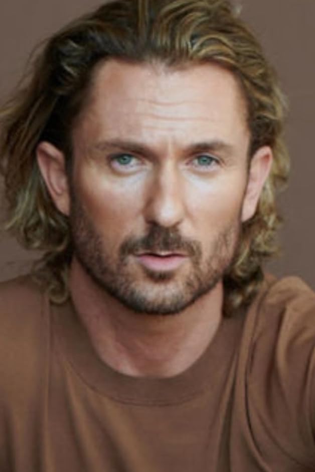 actor Dan Hamill large photo