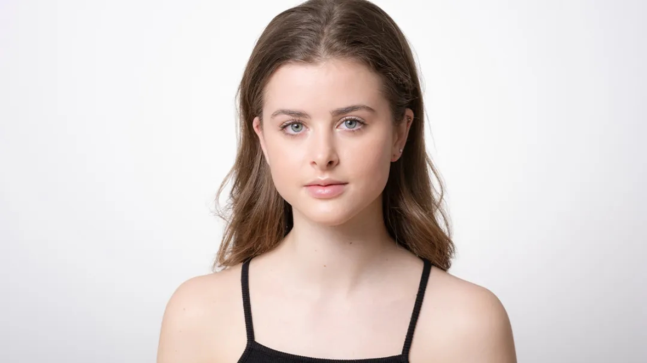 Mia Lardner