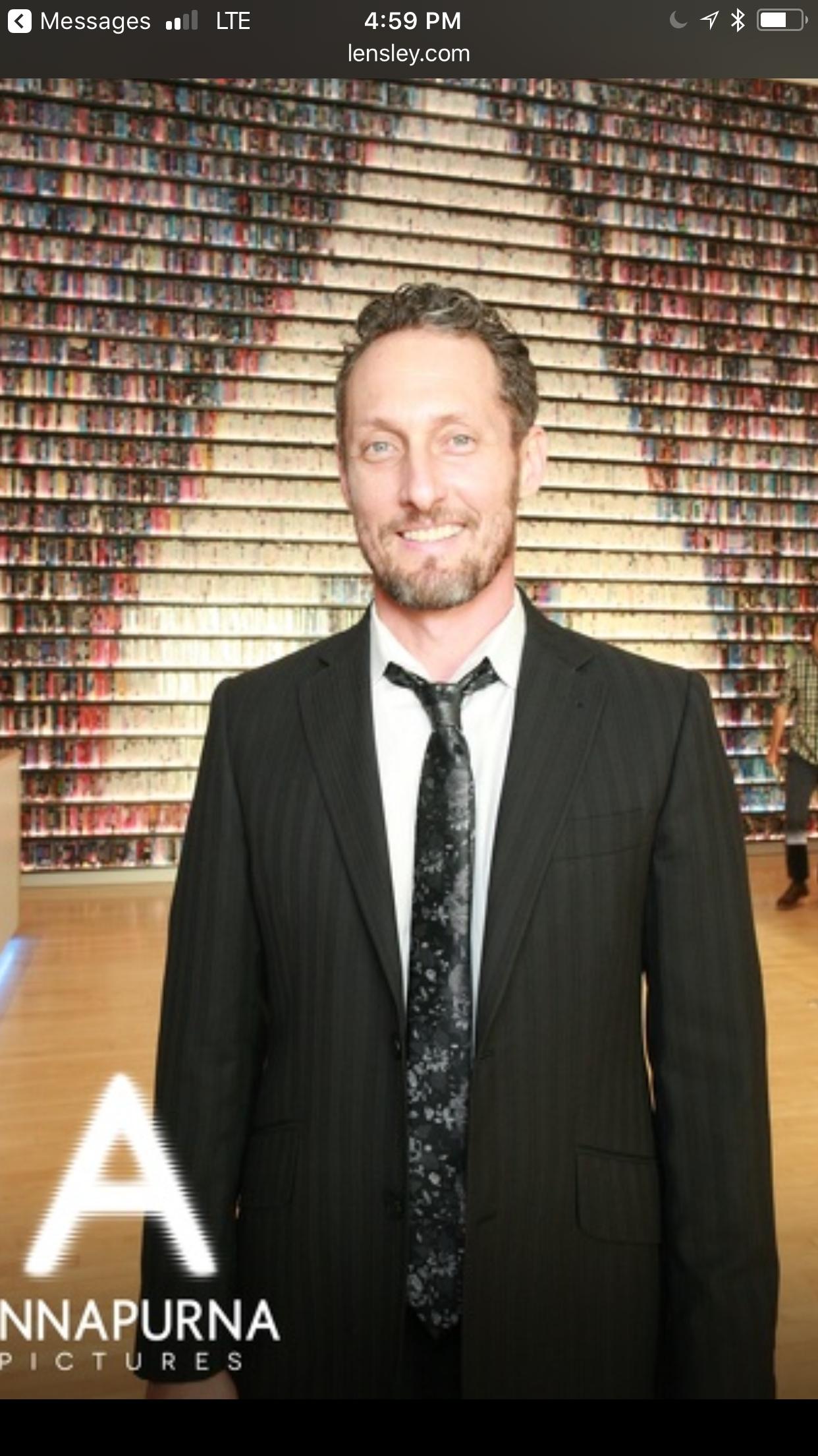 actor Todd Resnick large photo