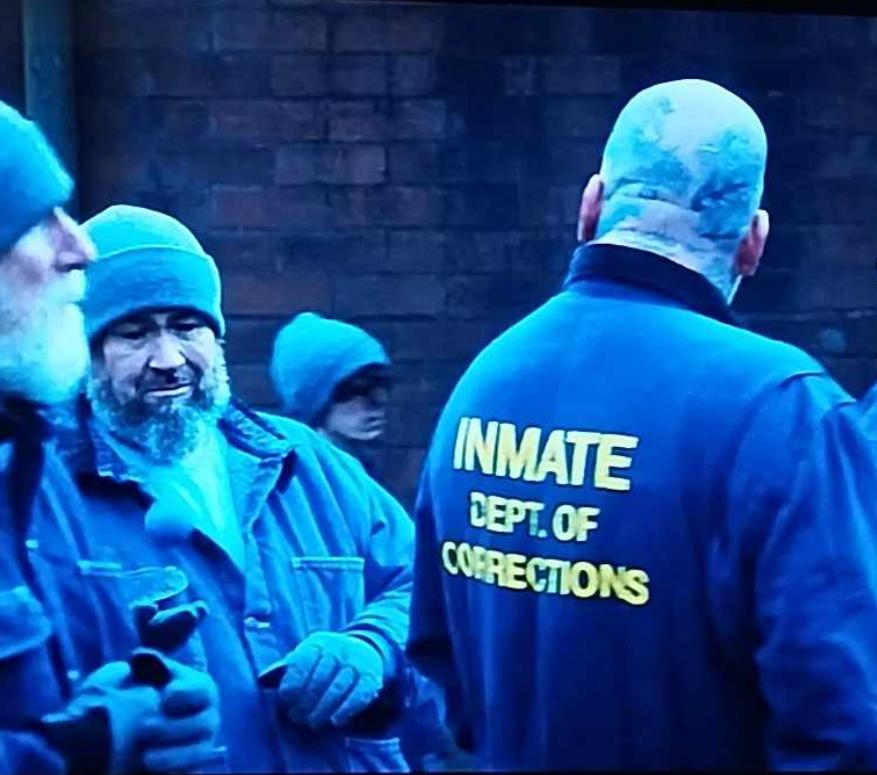 actor Robert Hoskinson large photo