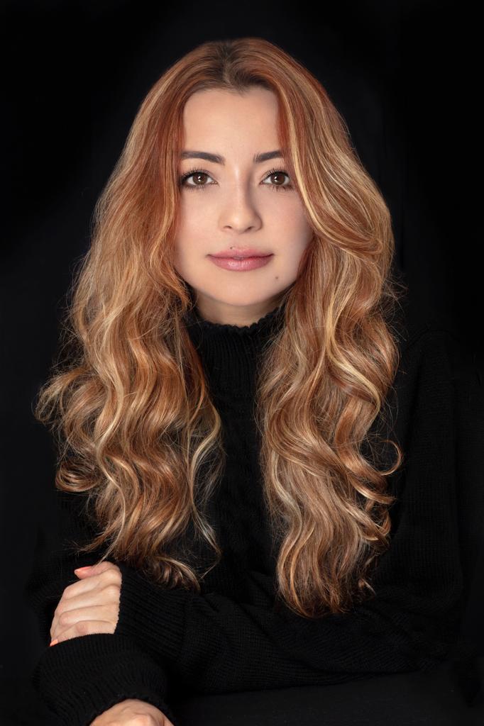 actor Tatiana Ariza large photo