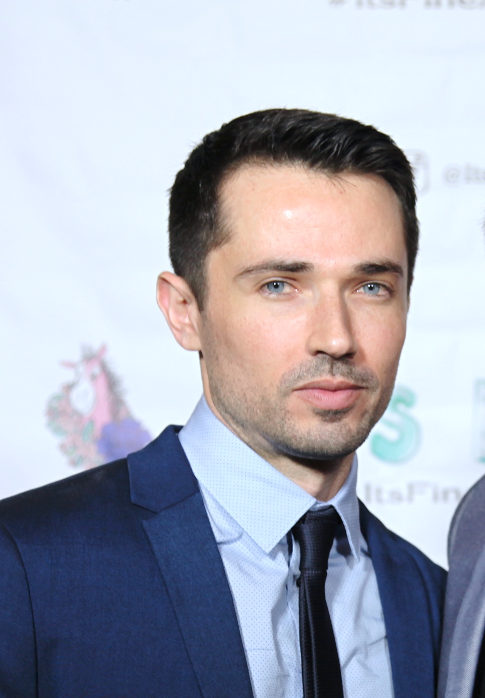 actor Joshua Price large photo