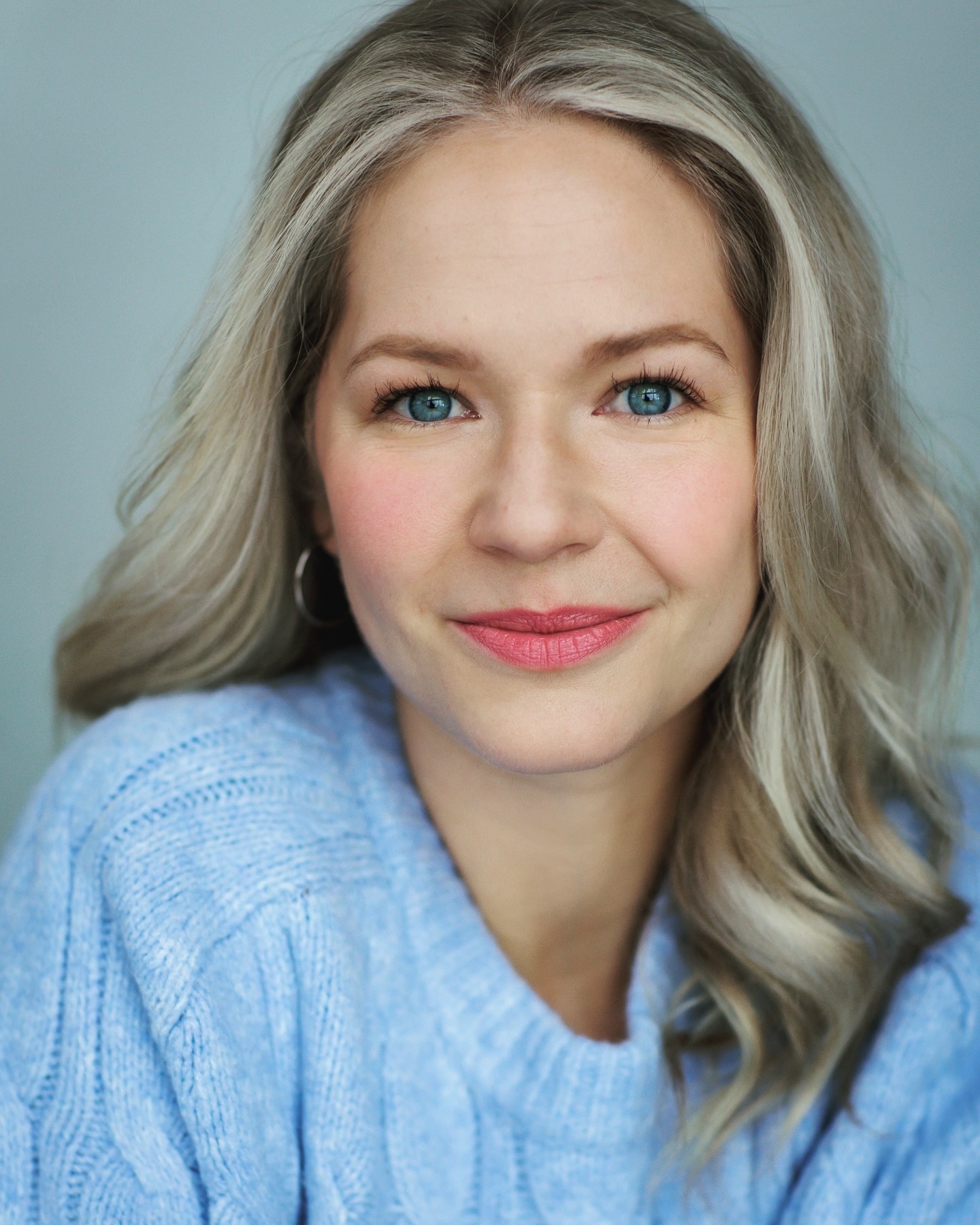 actor Stephanie Jaskot large photo