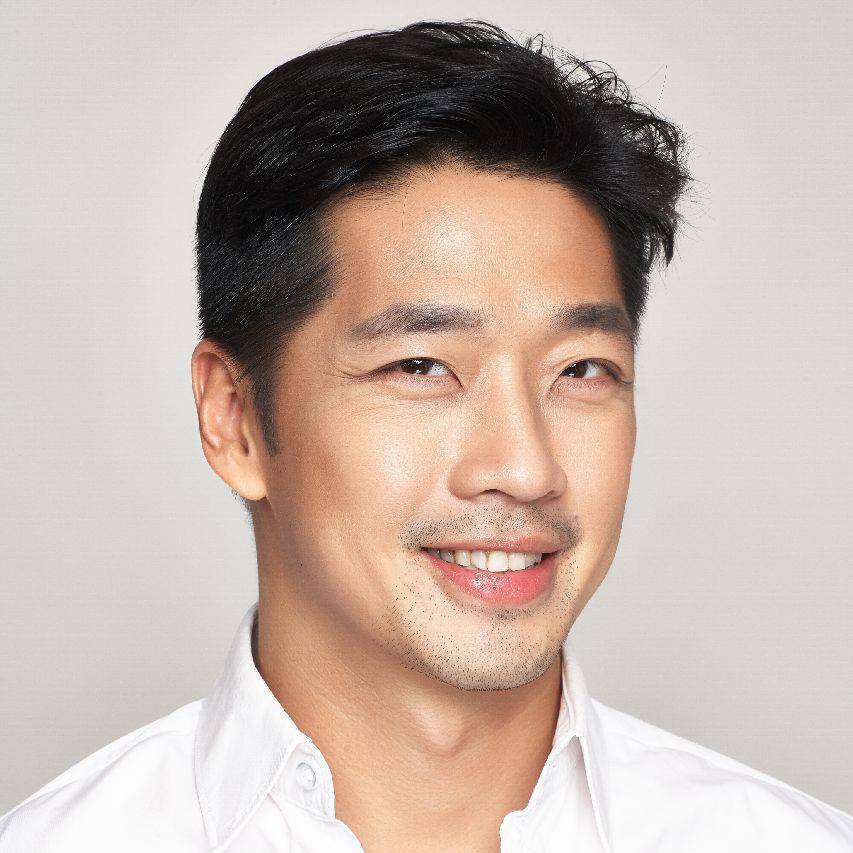 actor Chris Tan large photo