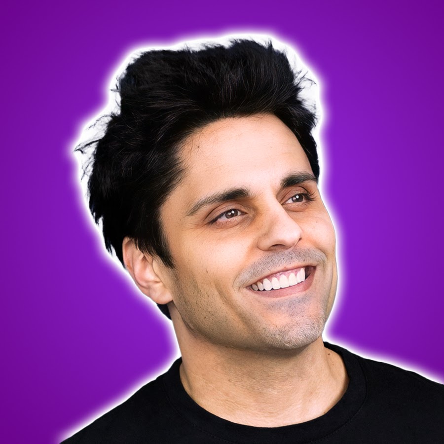 actor Ray William Johnson large photo