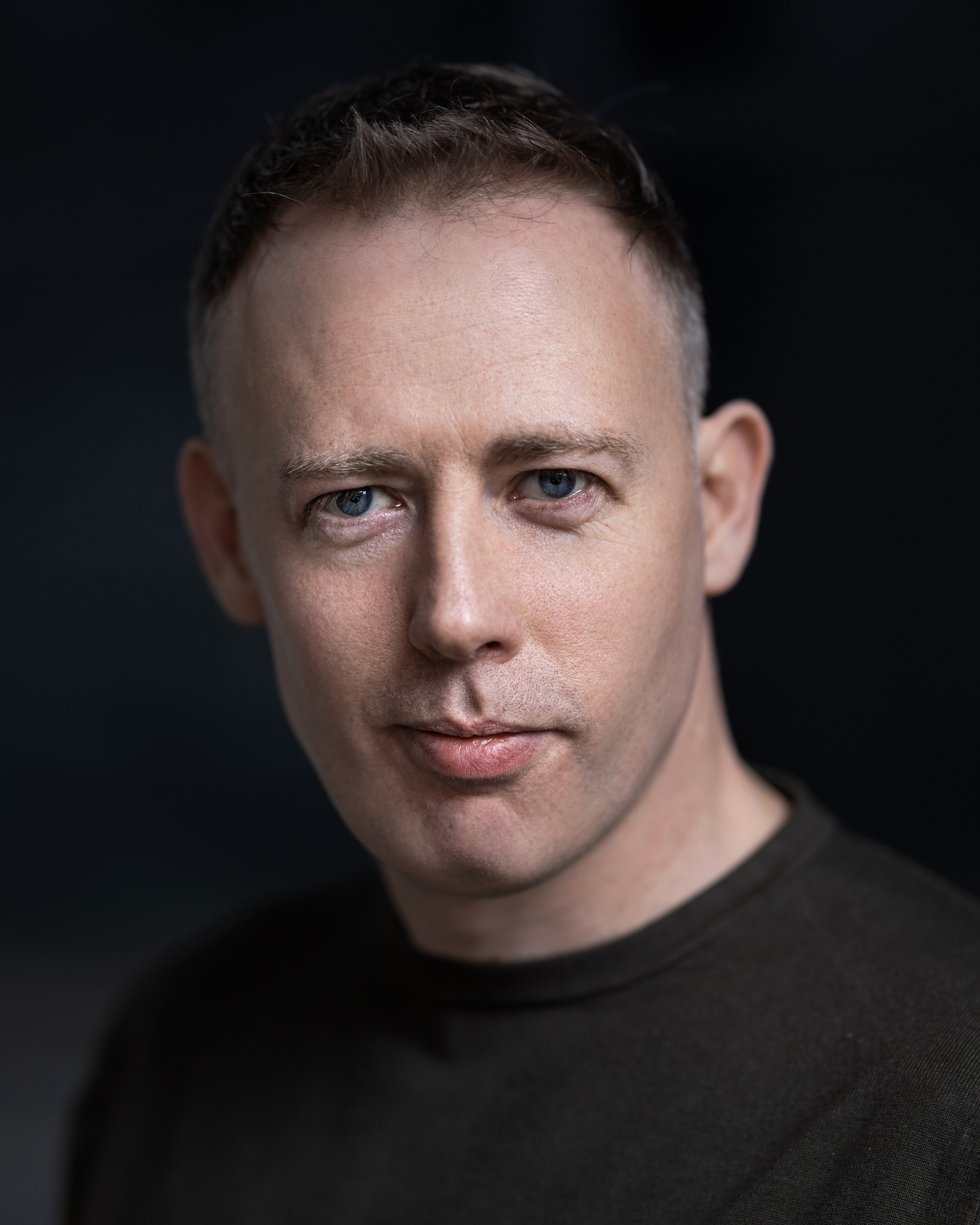 actor Seamus Hughes large photo