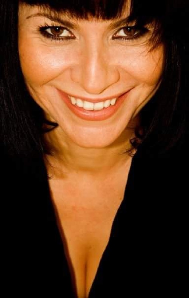 actor Nektaria Giannoudaki large photo