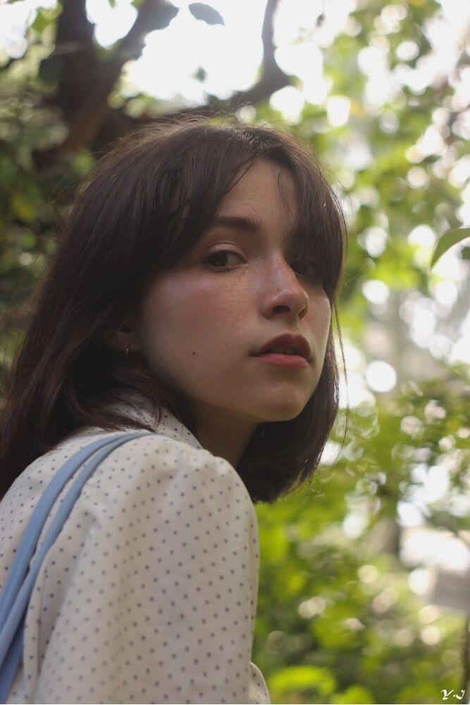 actor Yana Isaienko large photo