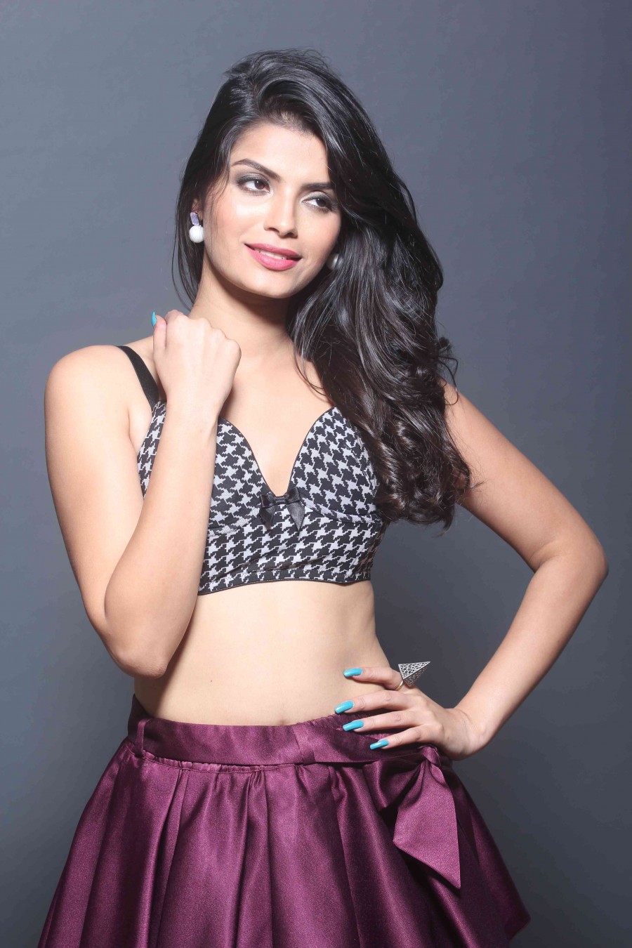 actor Sonali Raut large photo