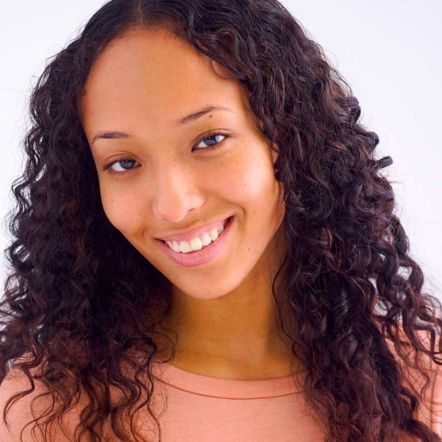 actor Mai-Lynn Yim large photo