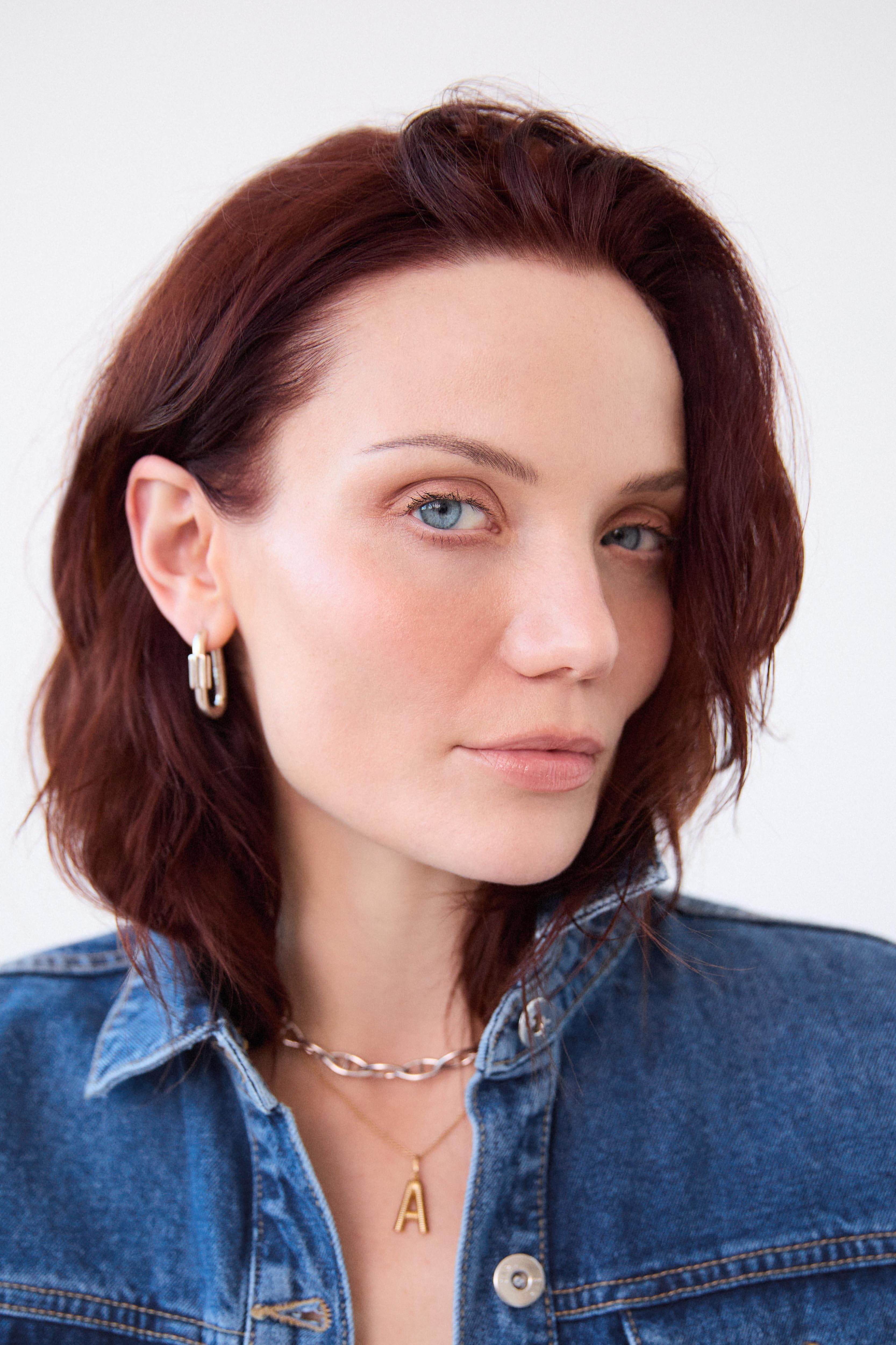 actor Anna Samson large photo