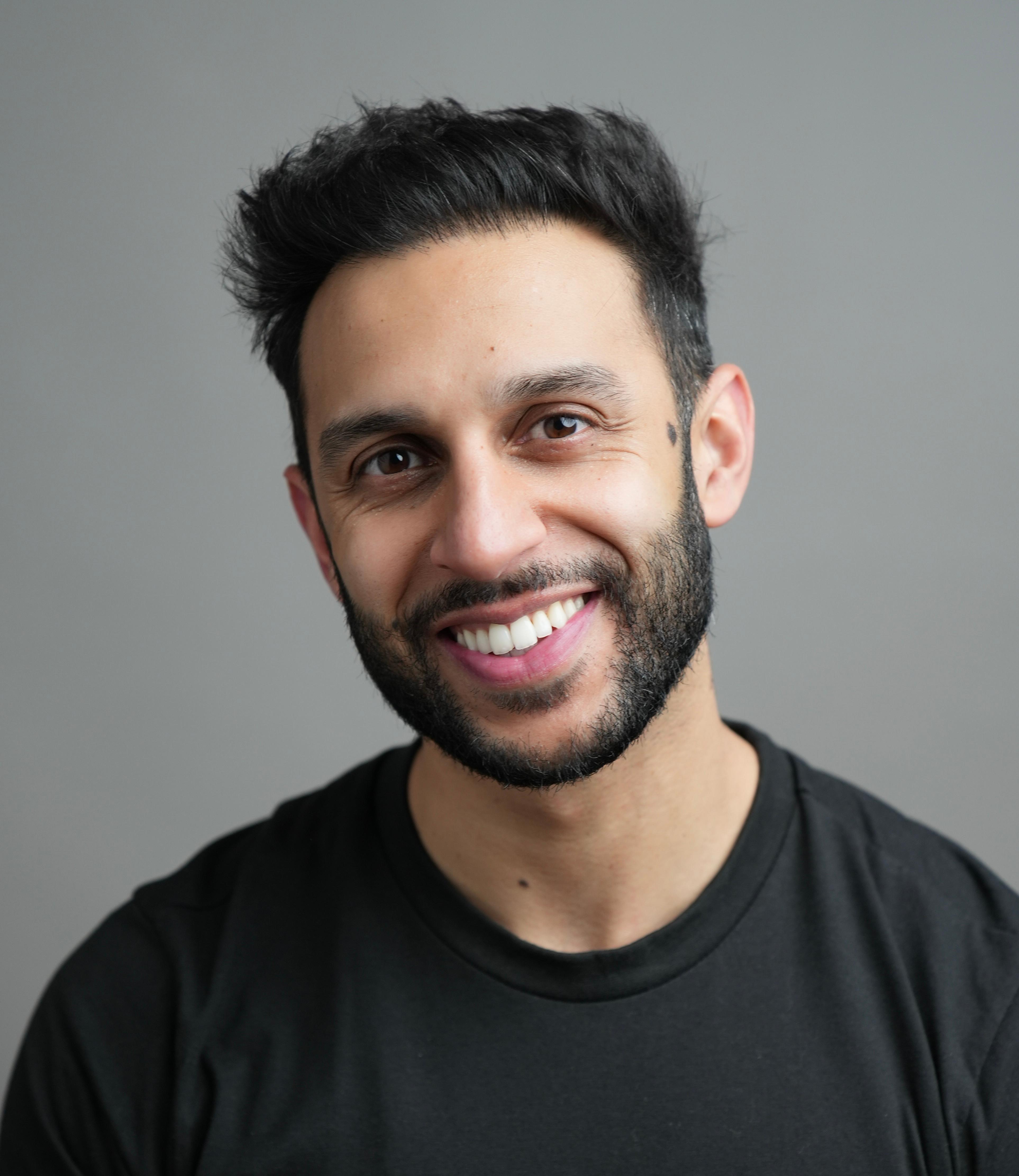 actor Aakash Shukal large photo