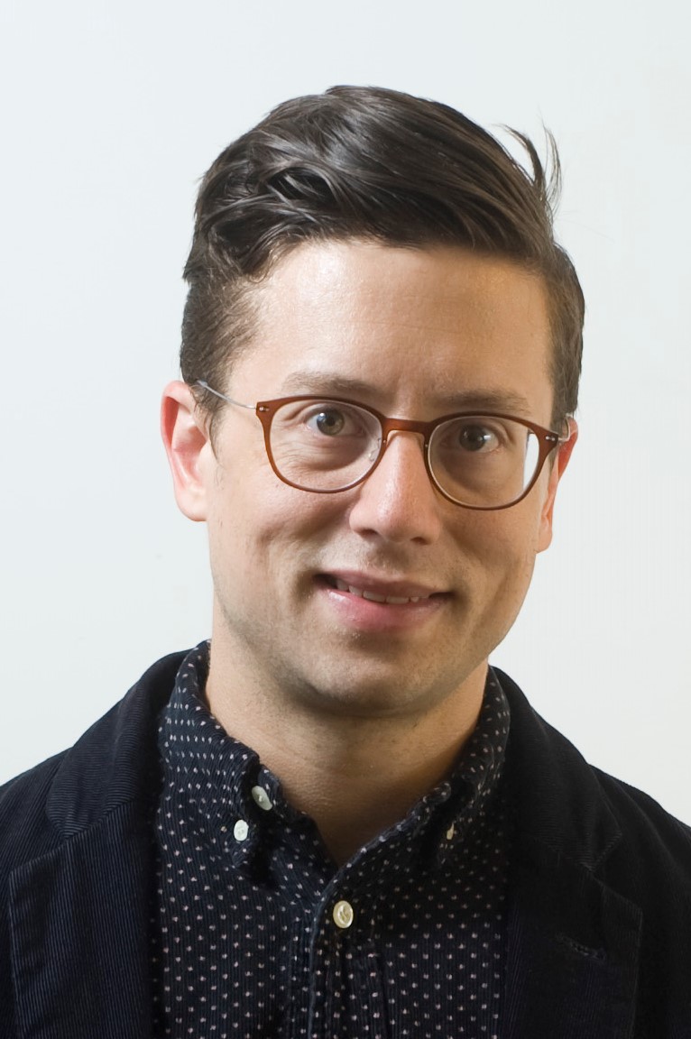 actor Zach Hines large photo