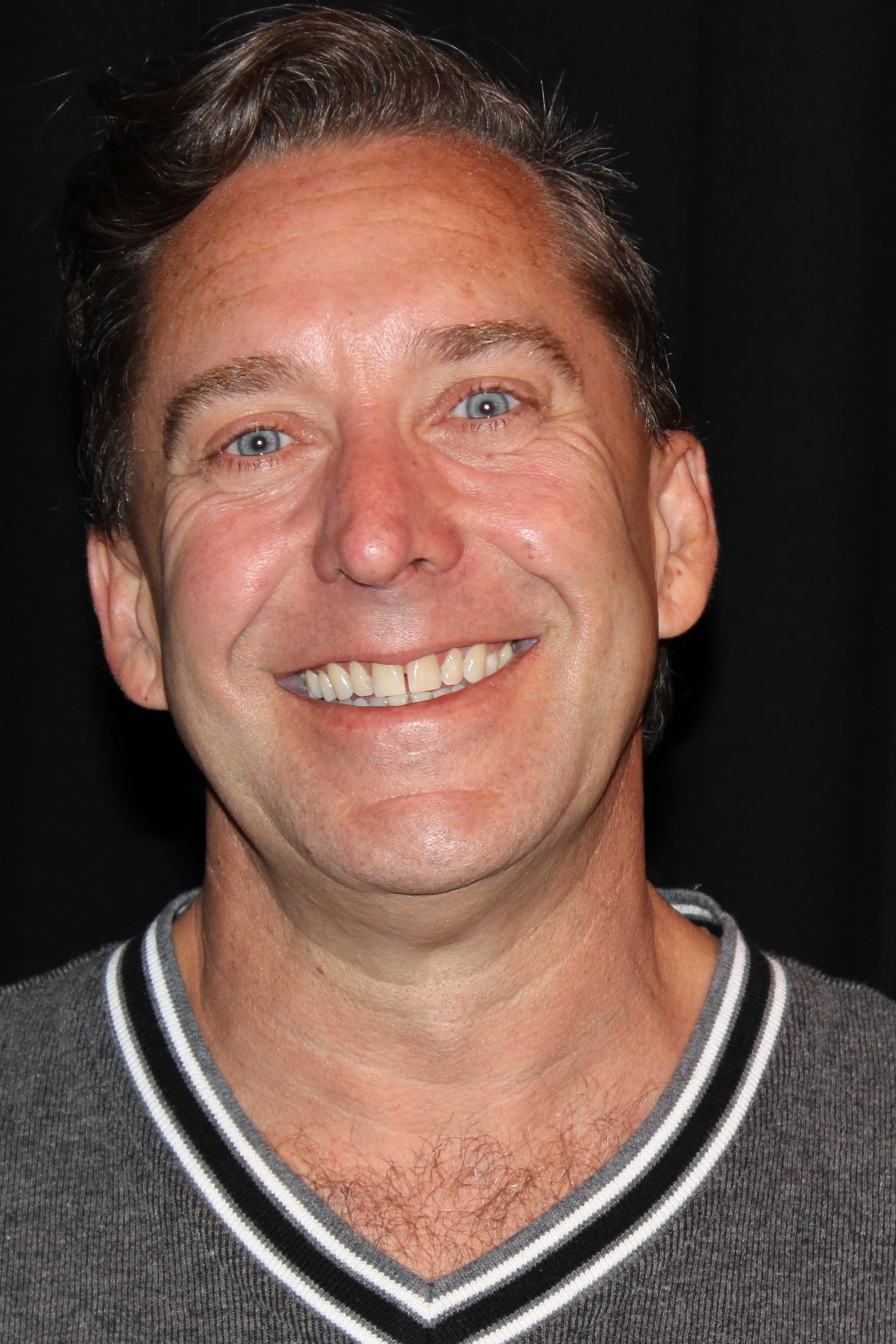 actor Slake Counts large photo