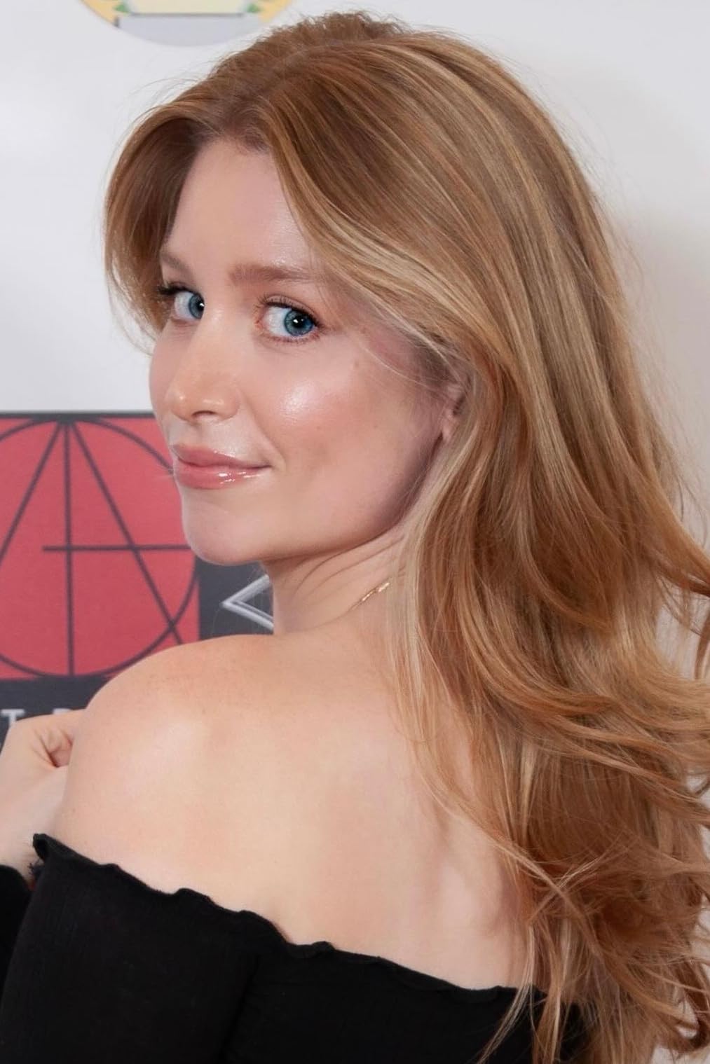 actor Mary Simmons large photo