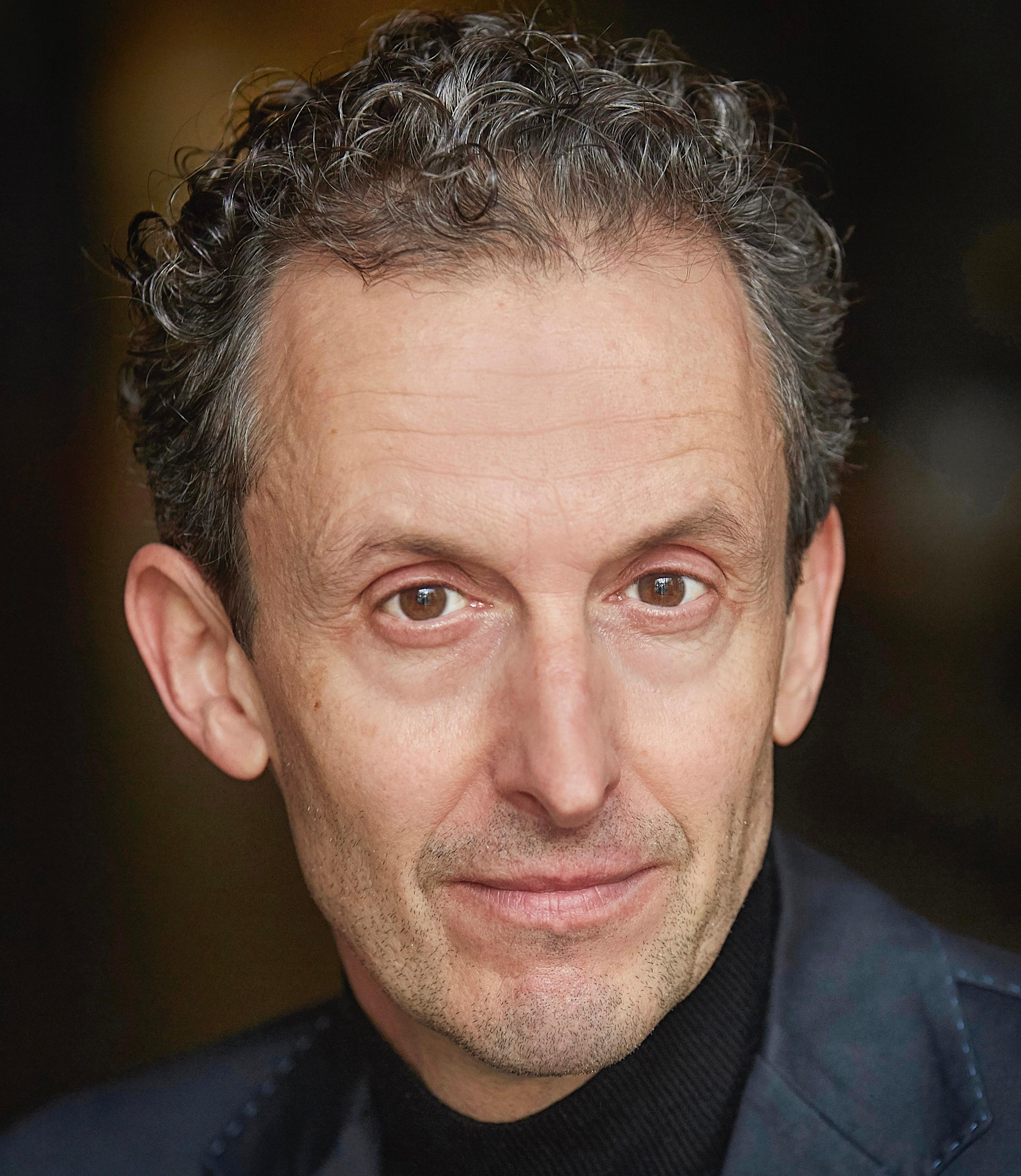 actor Peter Hottinger large photo