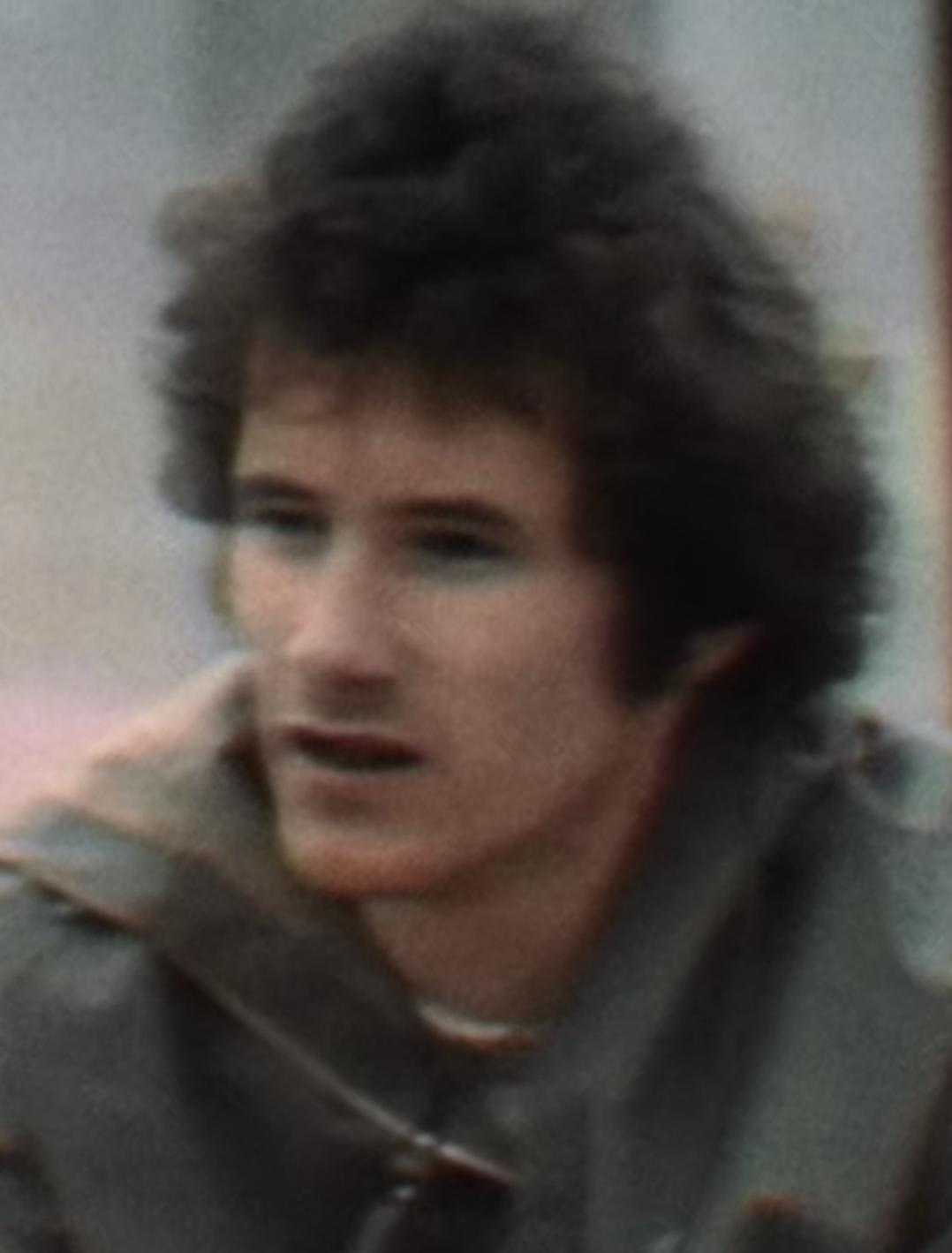 actor Bobby Muller large photo