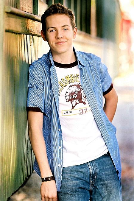 actor Kris Palm large photo