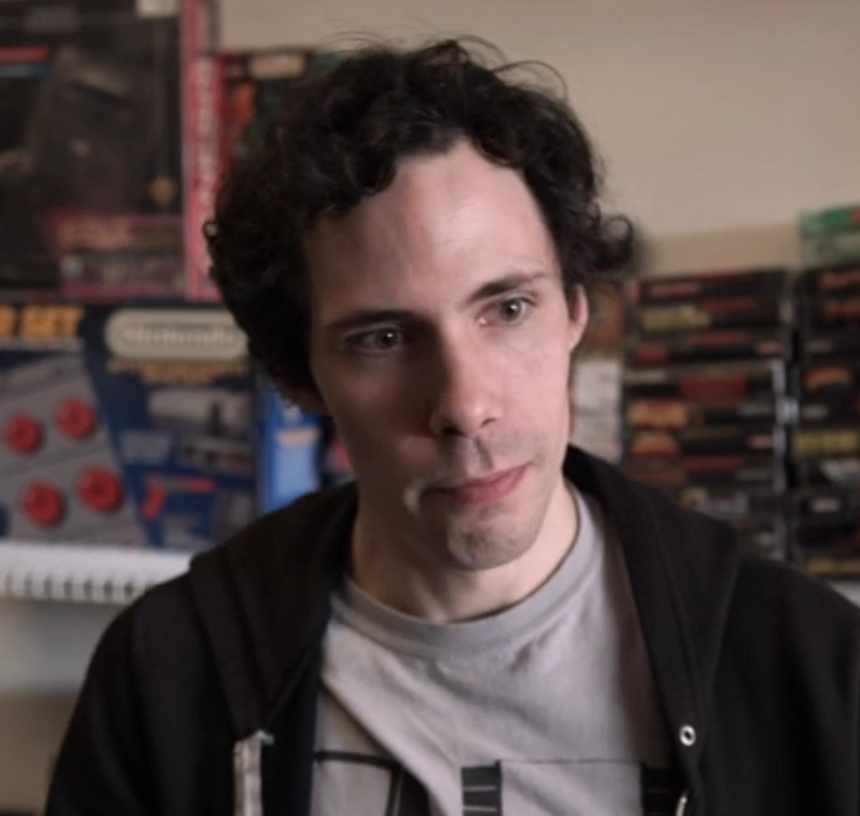 actor James Ainesworth large photo