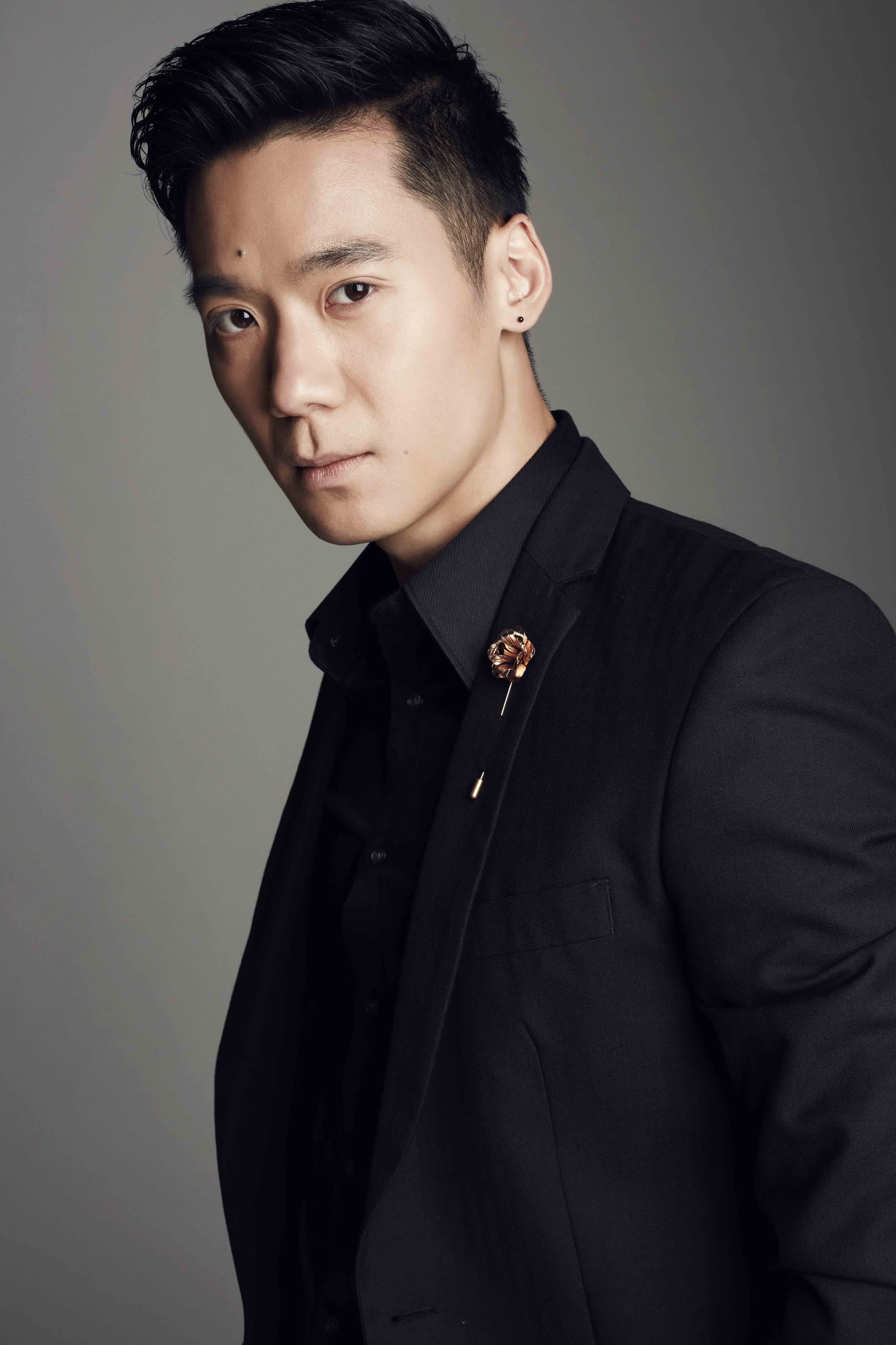 actor Joshua Wei-En Tan large photo