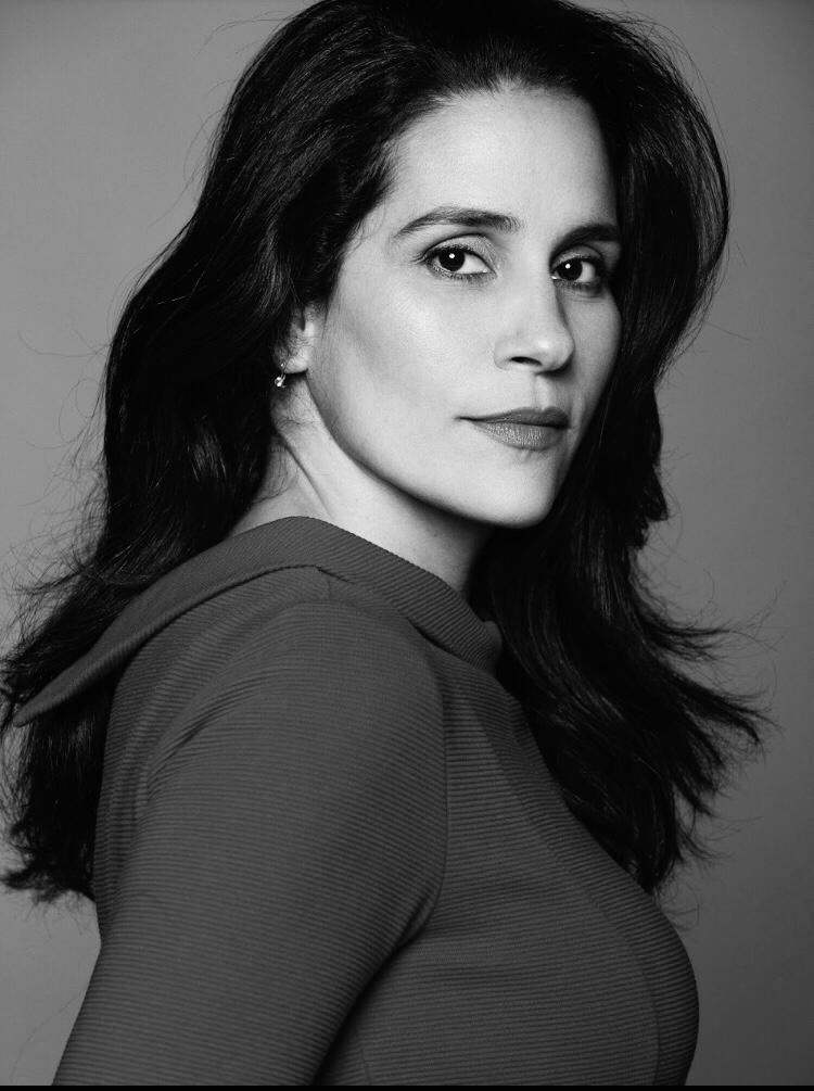 actor Ketty McDougall large photo