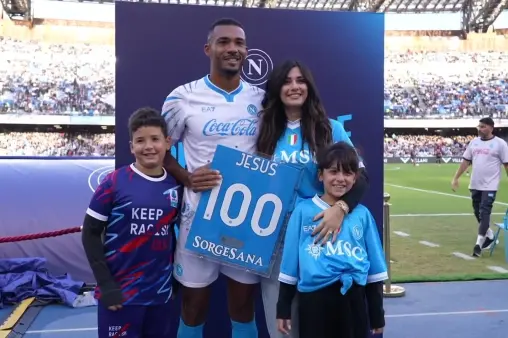 [Highlights] Milestone! Juan Junior undergoes 100th match commemoration before the game
