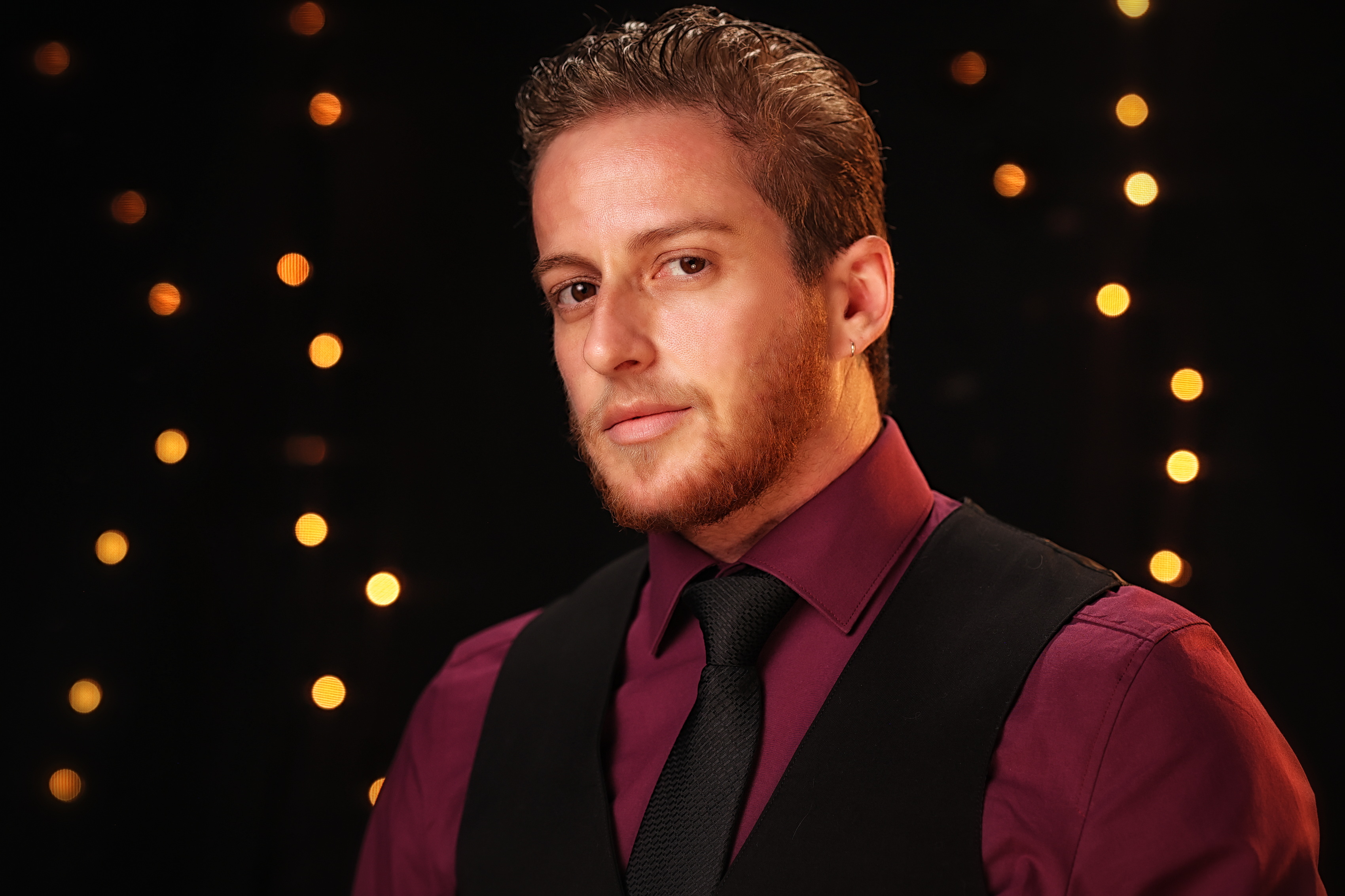 actor Ashton Dickie large photo