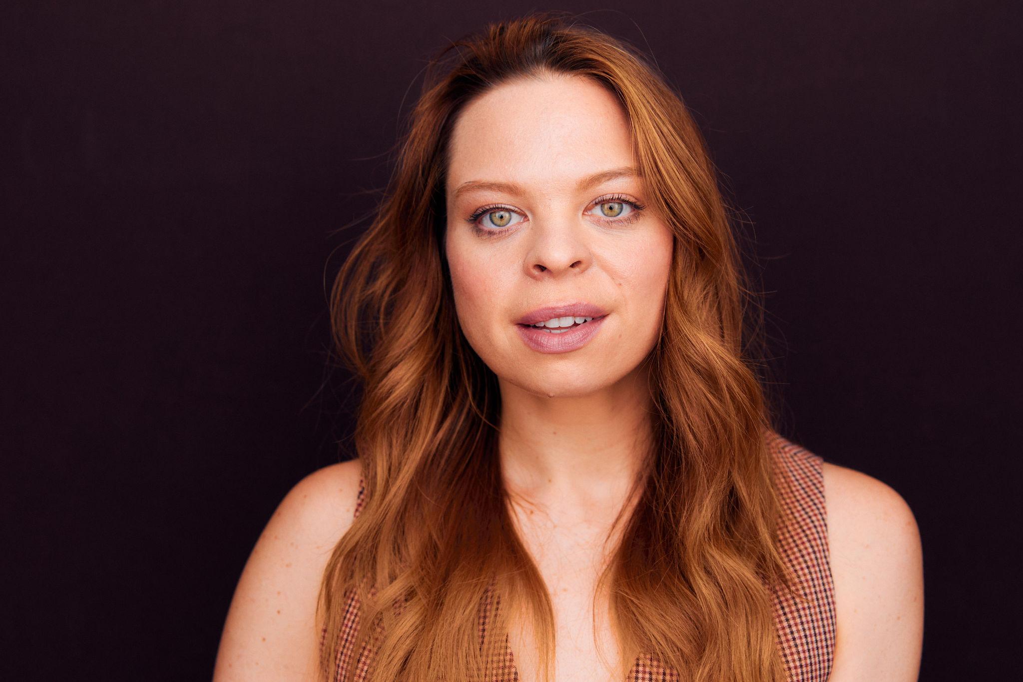 actor Kat Donachie large photo