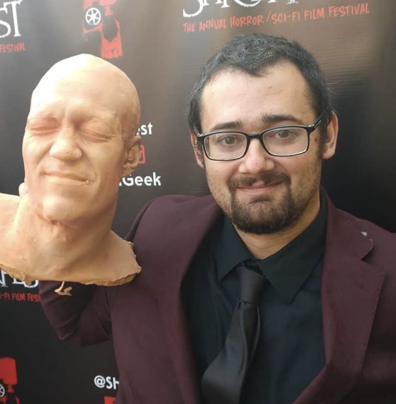 actor Robert Bravo large photo