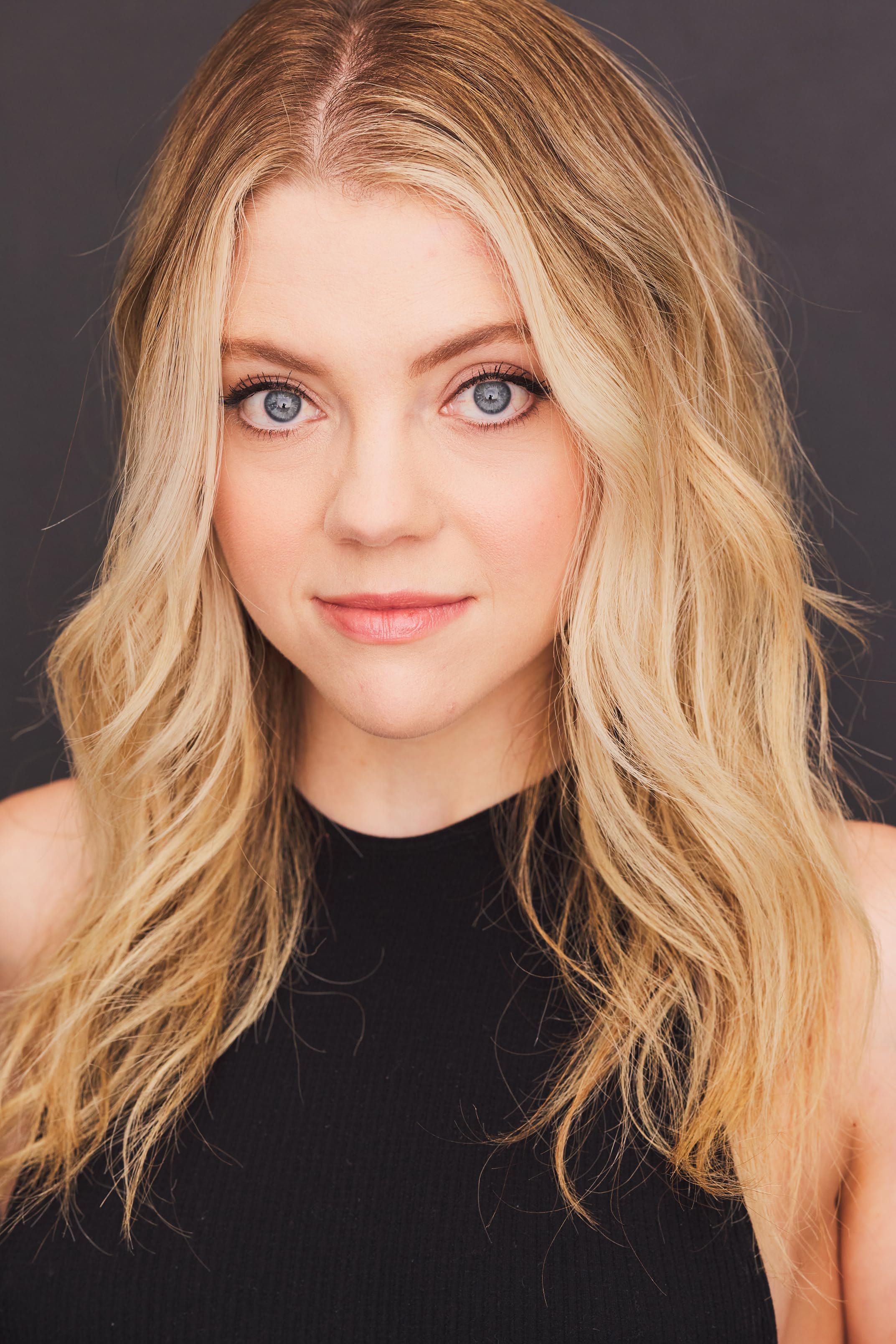 actor Winter Bassett large photo