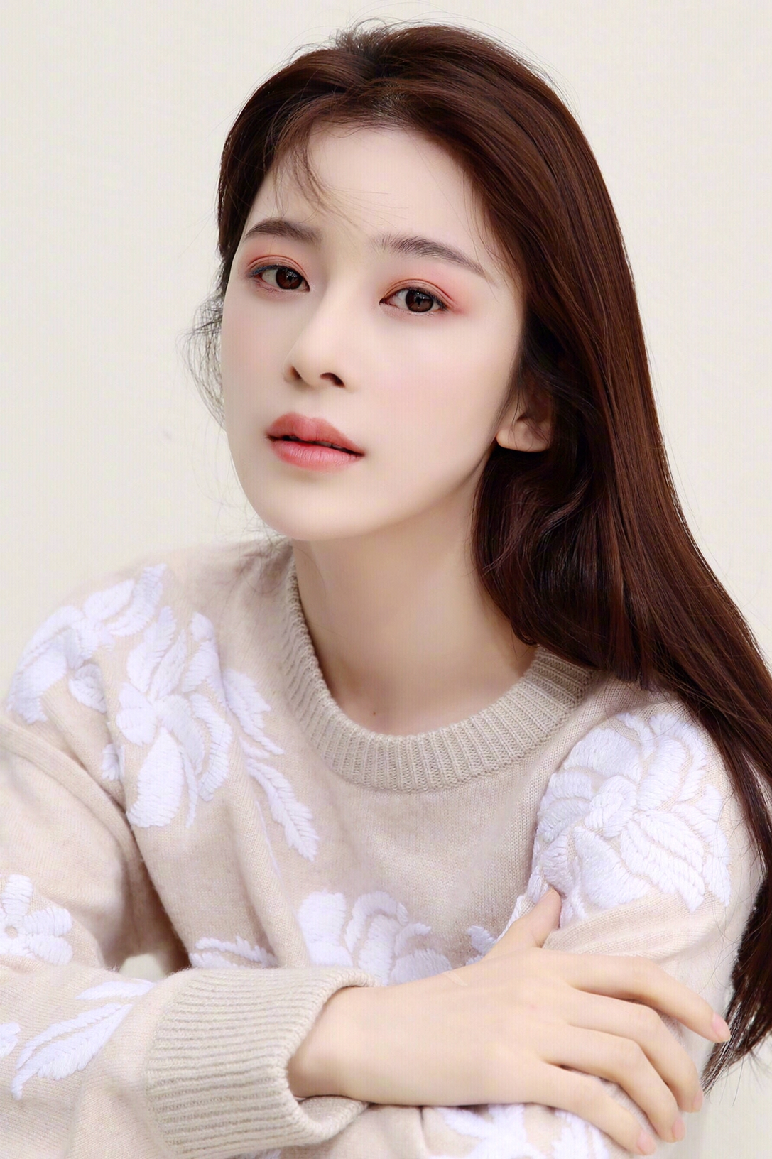 actor Yingzi Zhao large photo