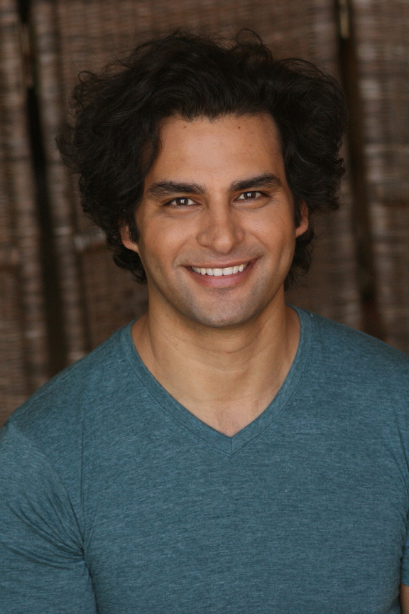 actor Mohamed Kholai large photo