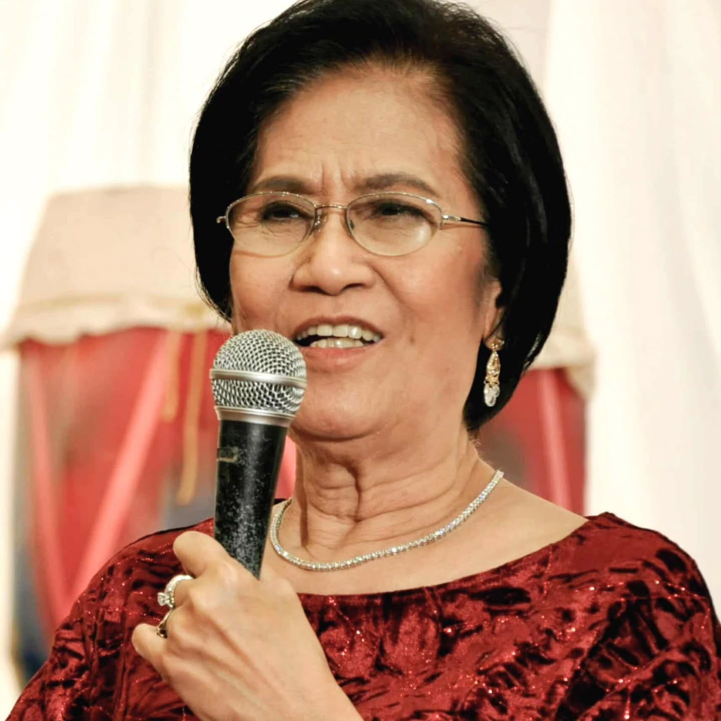 actor Mely Tagasa large photo