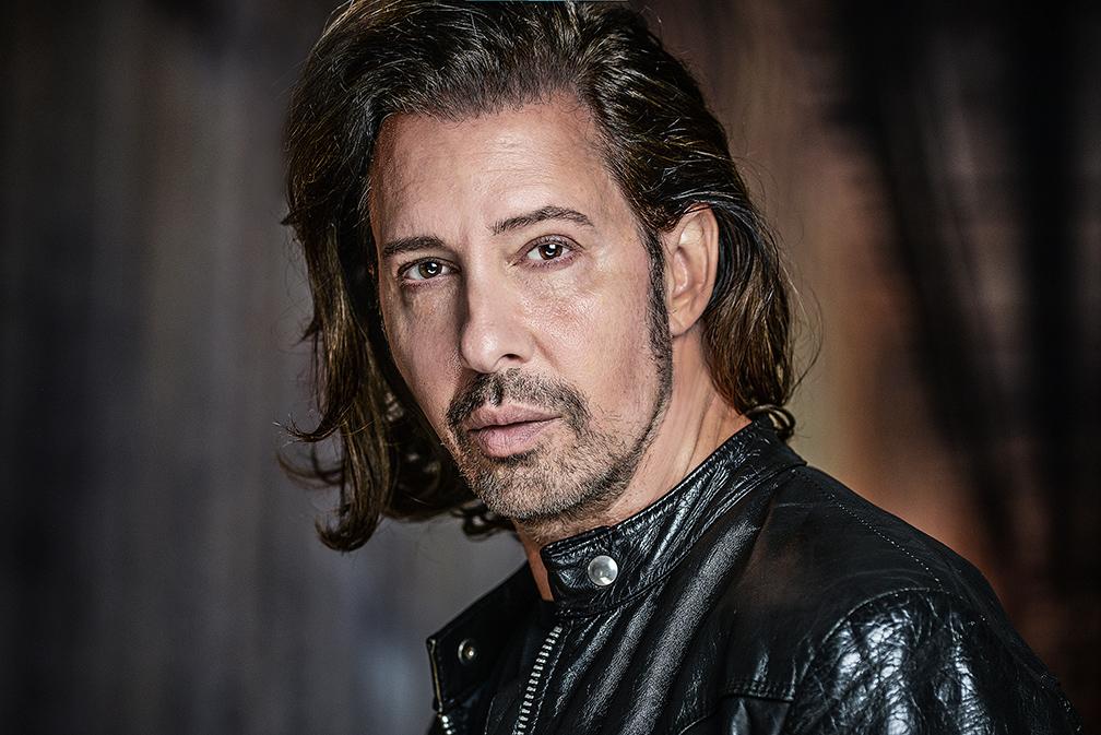 actor John Cianciolo large photo