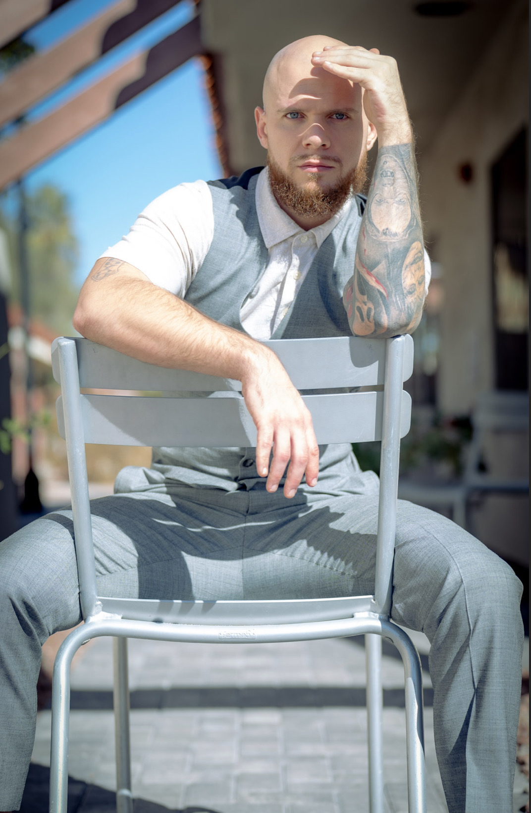 actor Levi McDonald large photo