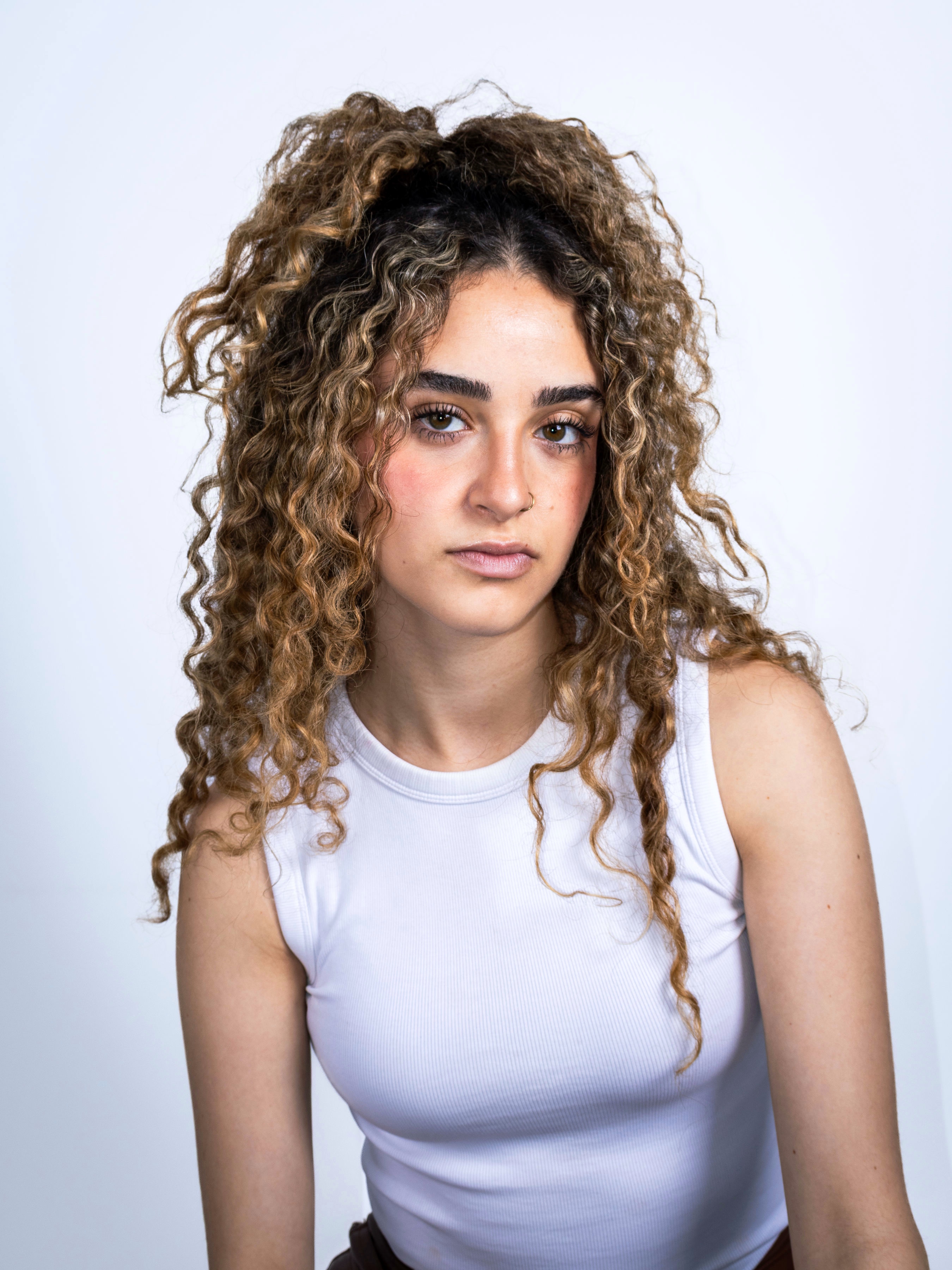 actor Shira Barzilai large photo