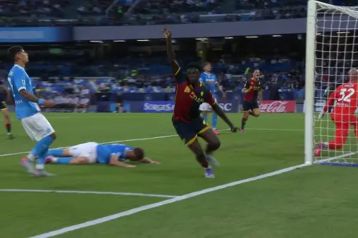 [Goal] Norton-Cuffy's precise cross, Ekartor scores with a heel flick to open the scoring for the visitors