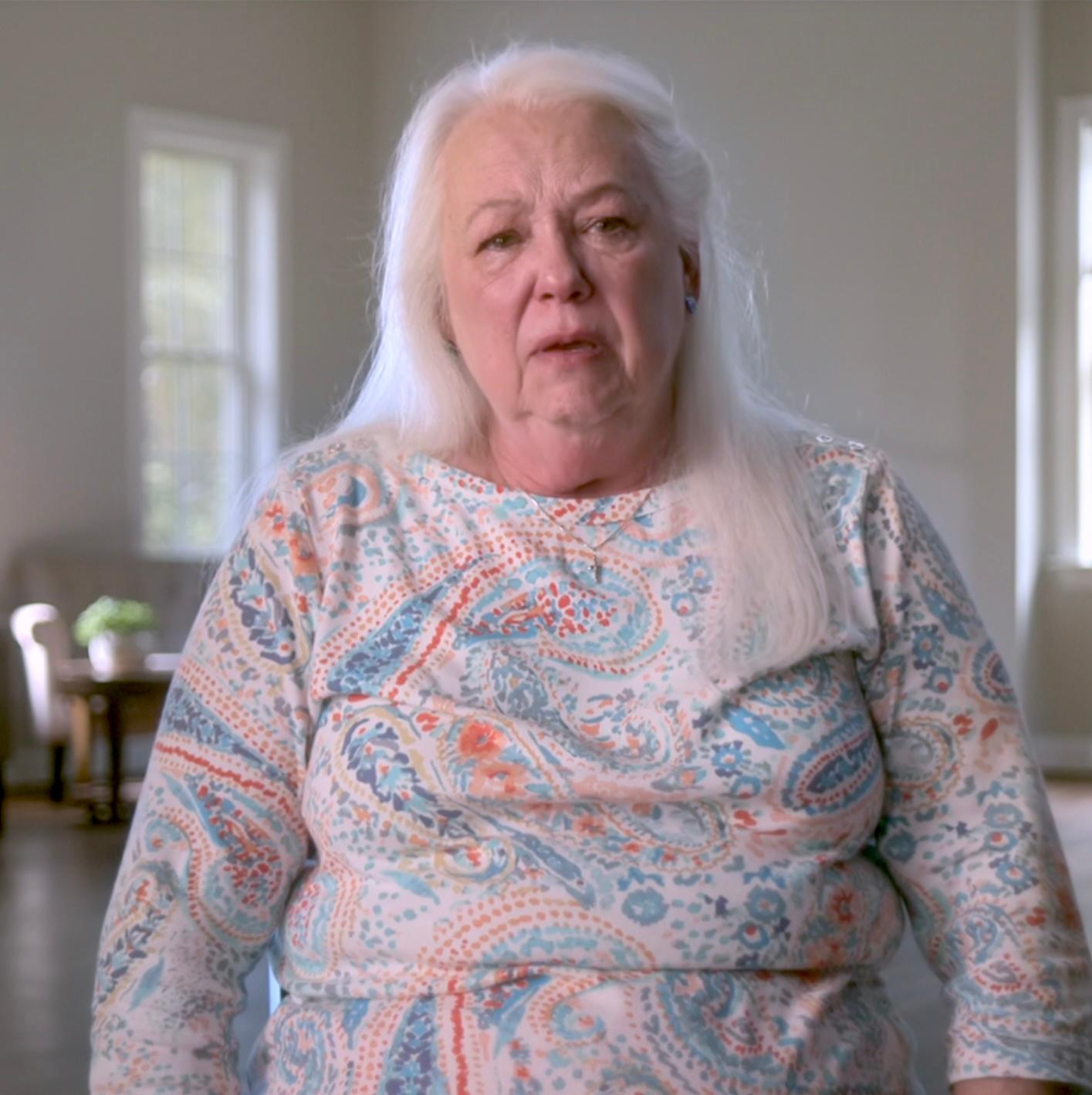 actor Iva Bradley large photo