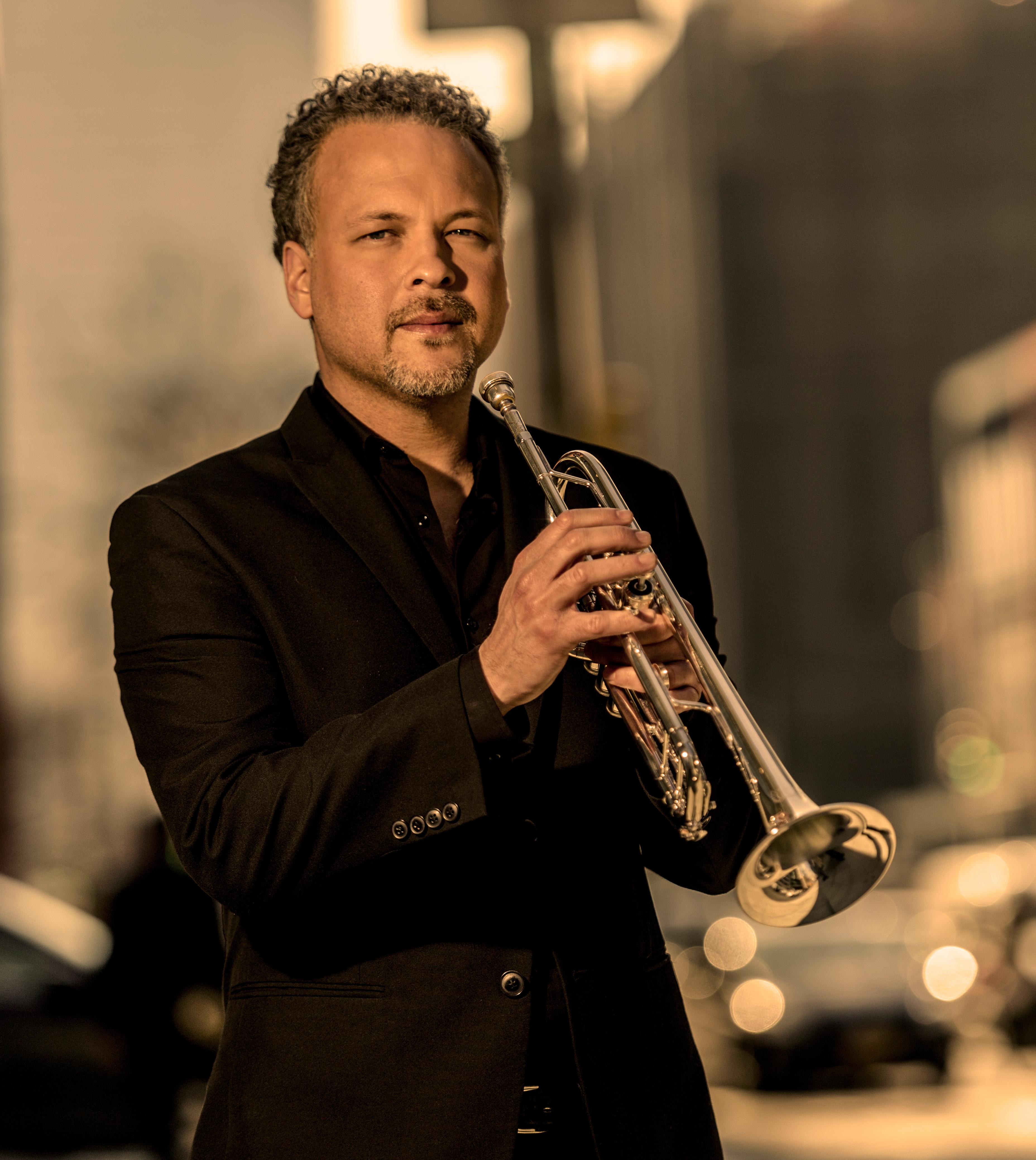 actor Mark Braud large photo