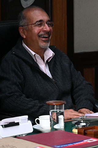 actor Sunil Gupta large photo