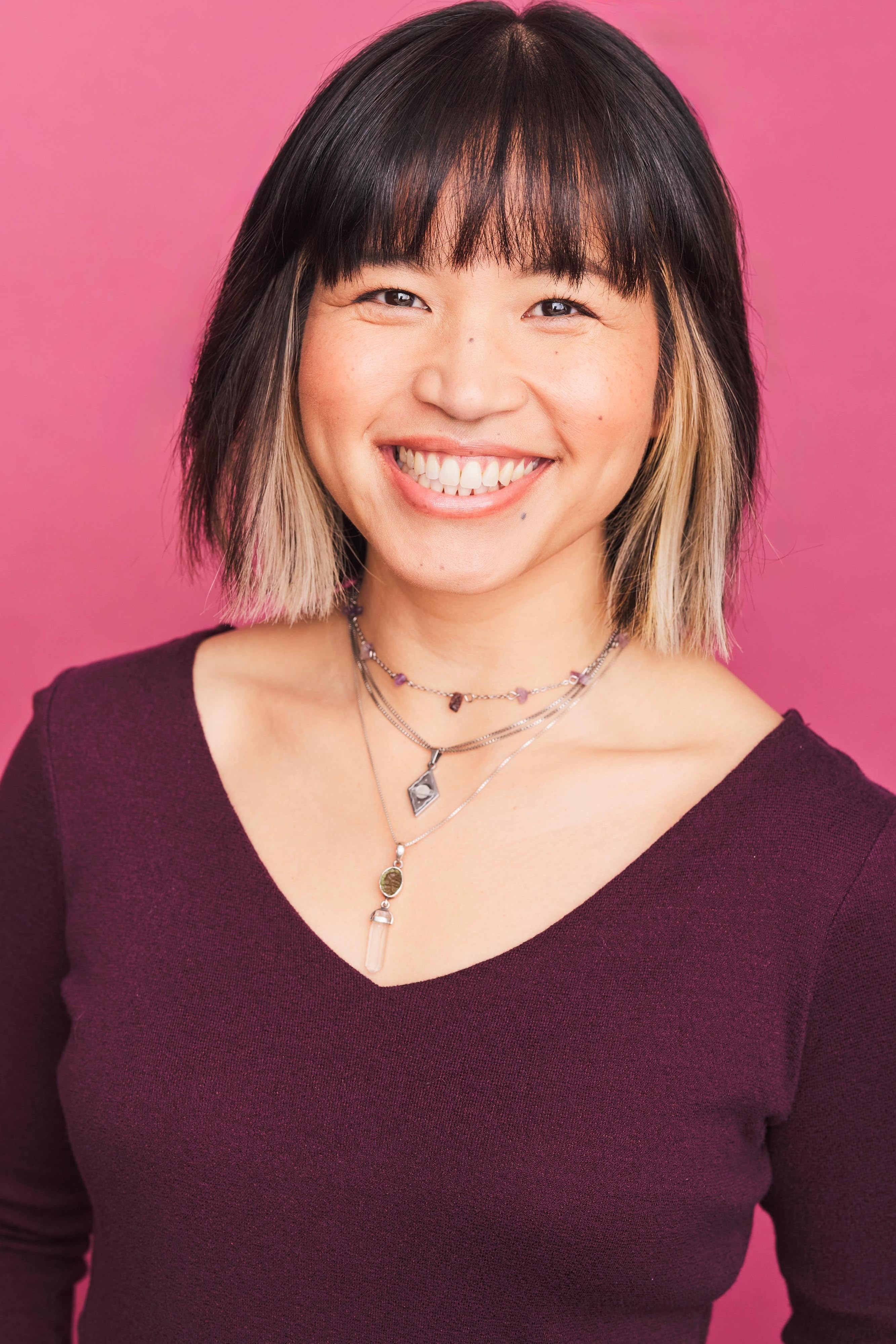 actor Emily Hooks large photo