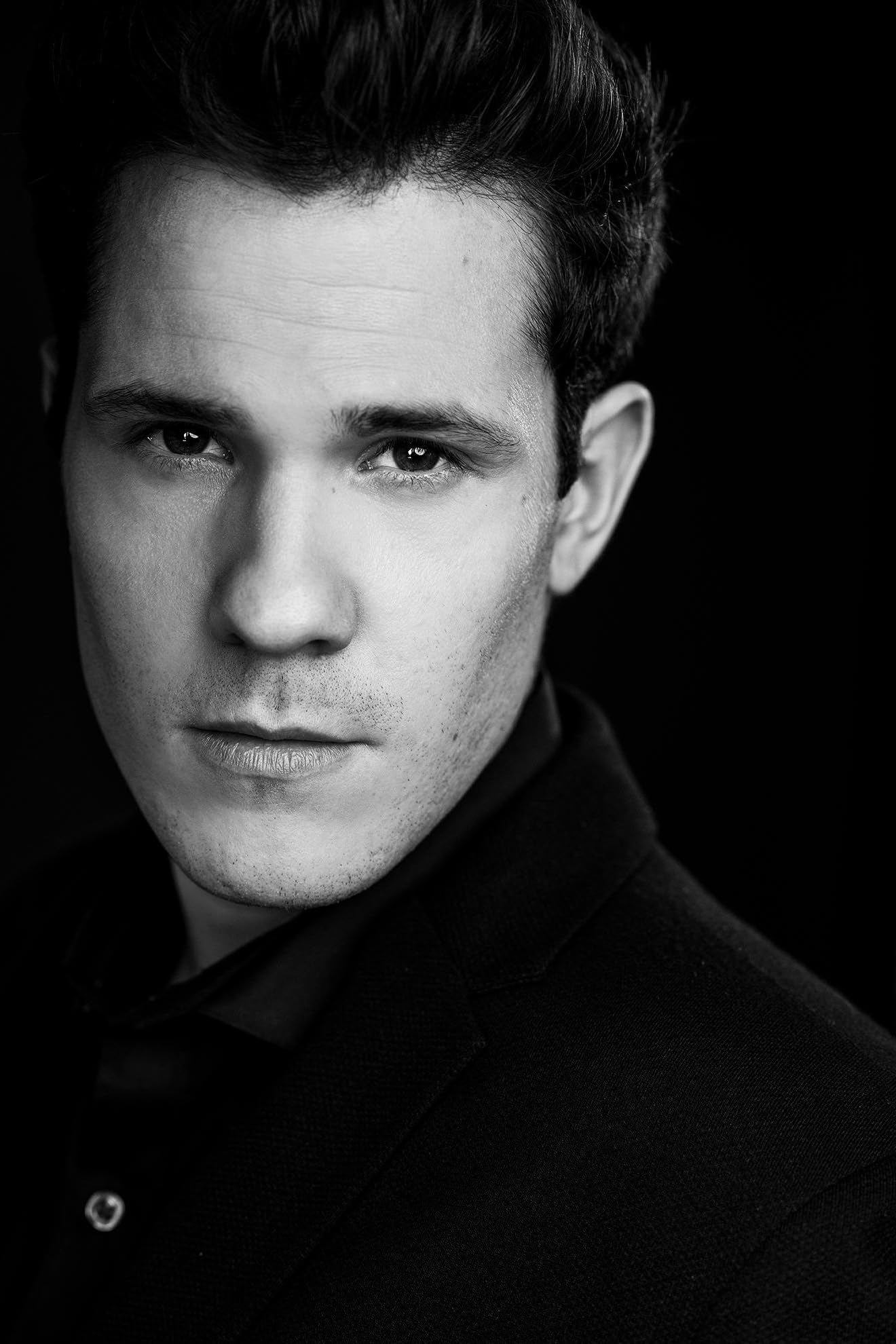 actor Jake Cameron large photo