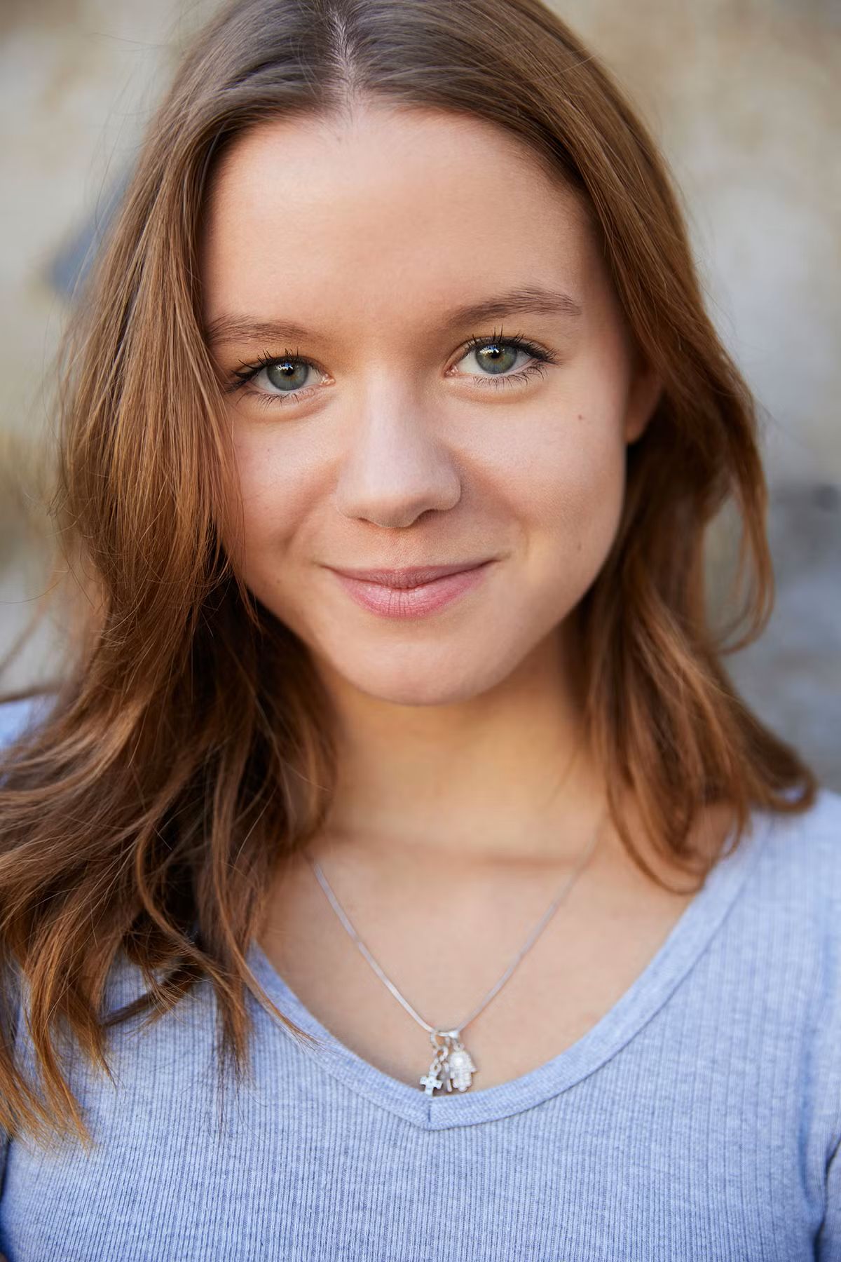 actor Lilly Barshy large photo