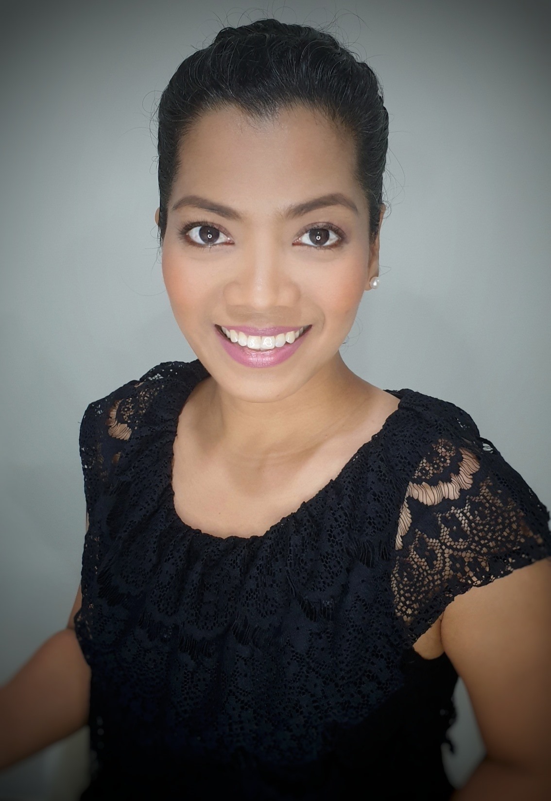 actor Ruth Alferez large photo