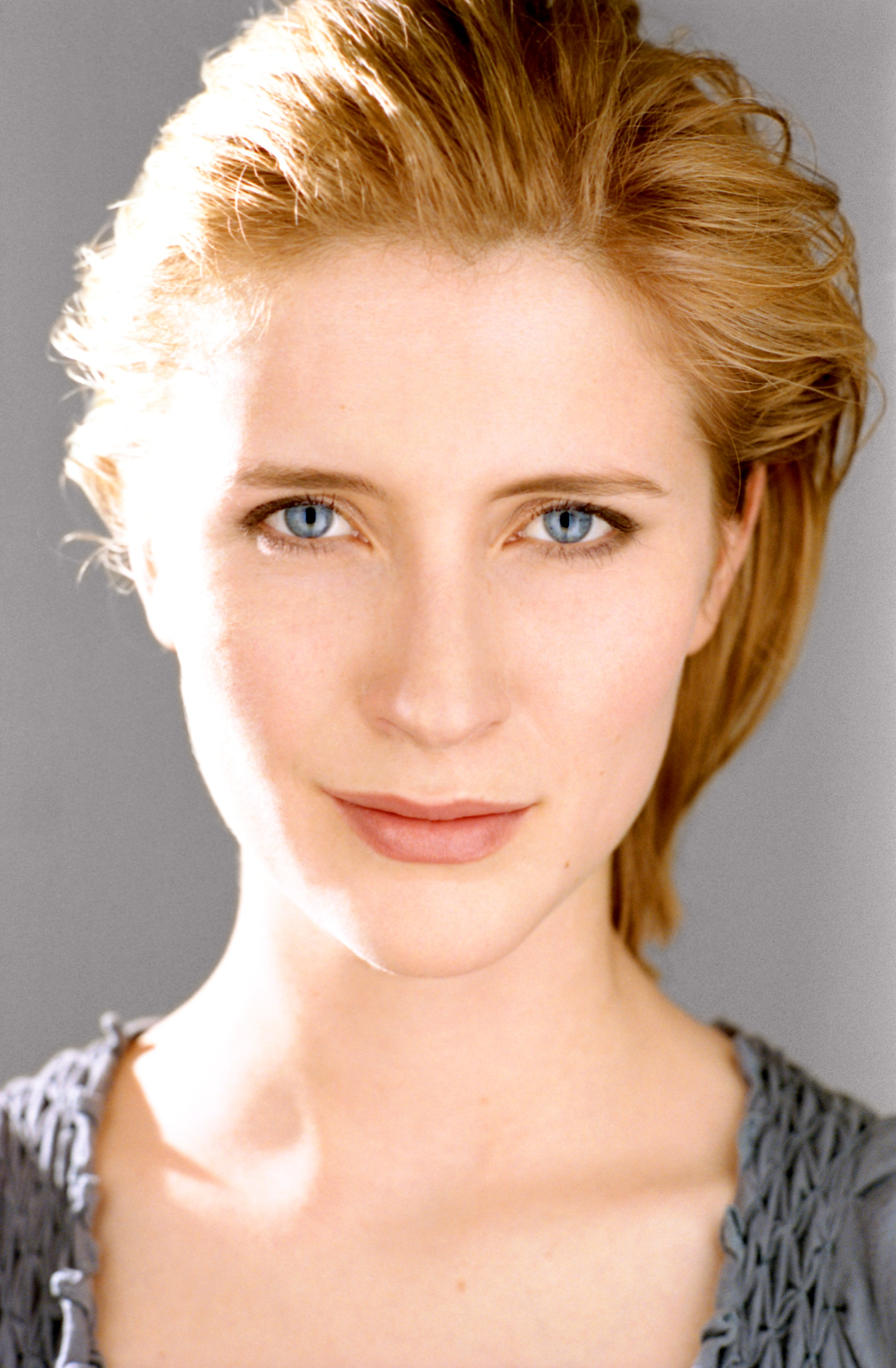 actor Elisabeth Gray large photo