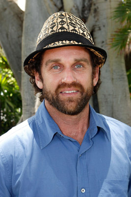 actor Taylor Steele large photo