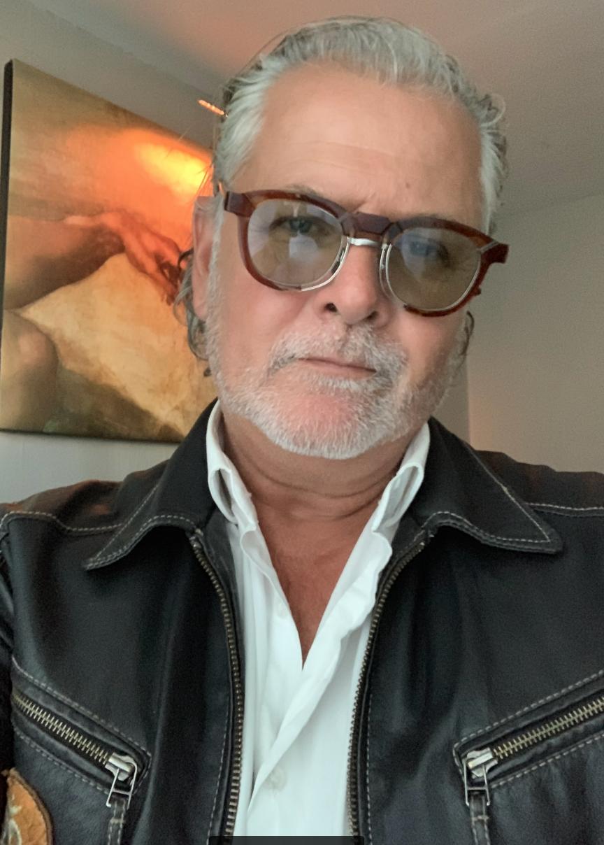 actor Alexander Dmytryszyn large photo